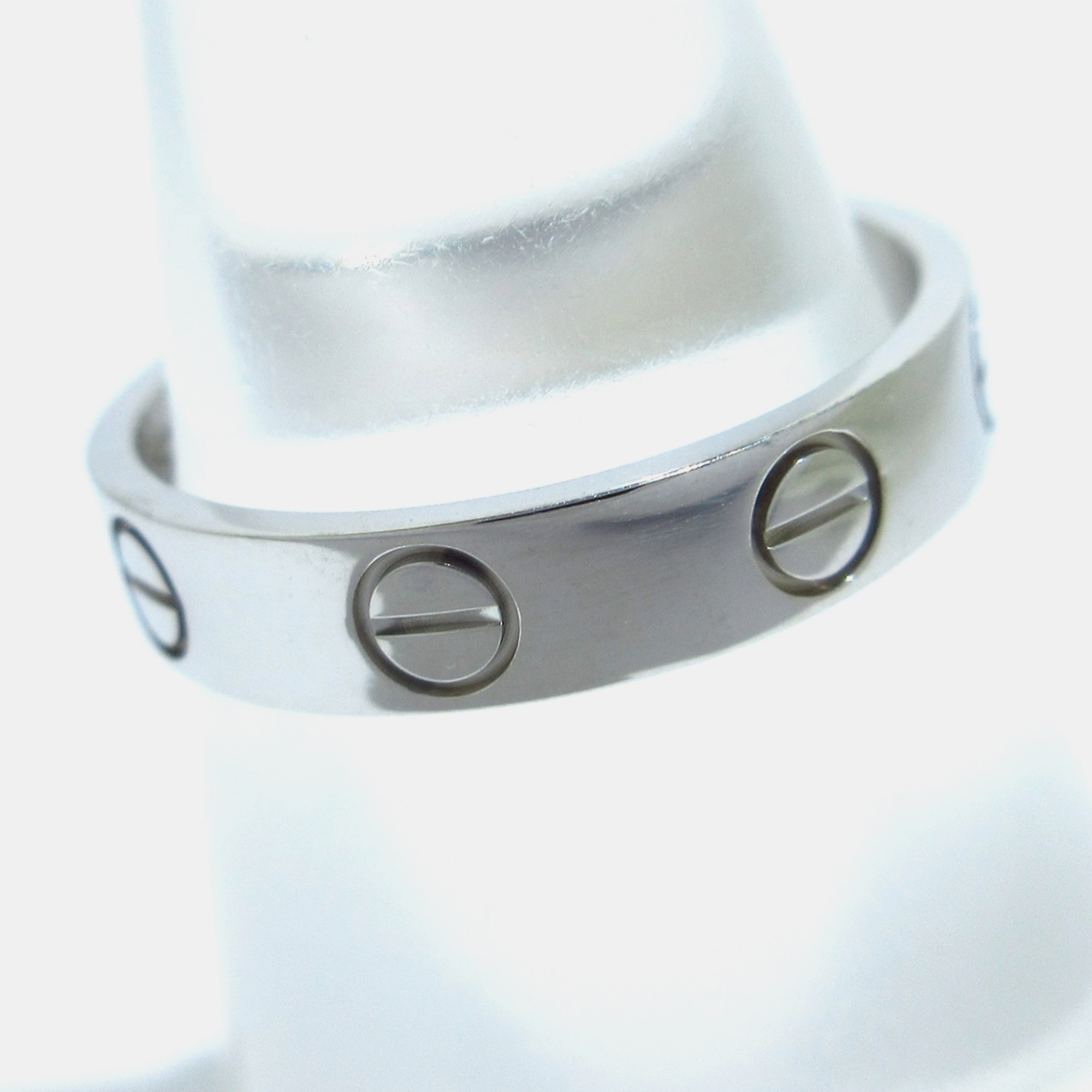 

Cartier 18K White Gold Love Band Ring EU 49