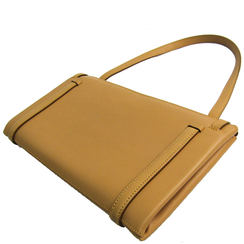 

Cartier Beige Cabochon Flap Shoulder Bag
