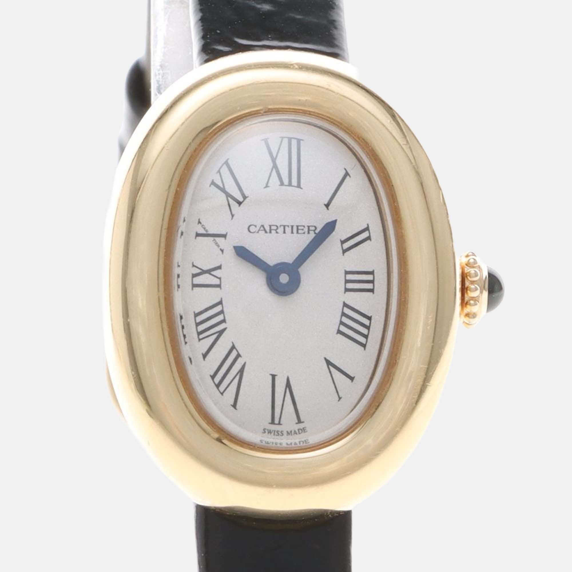 

Cartier Baignoire Mini WGBA0017 Quartz White 18K Yellow Gold Women's Wristwatch