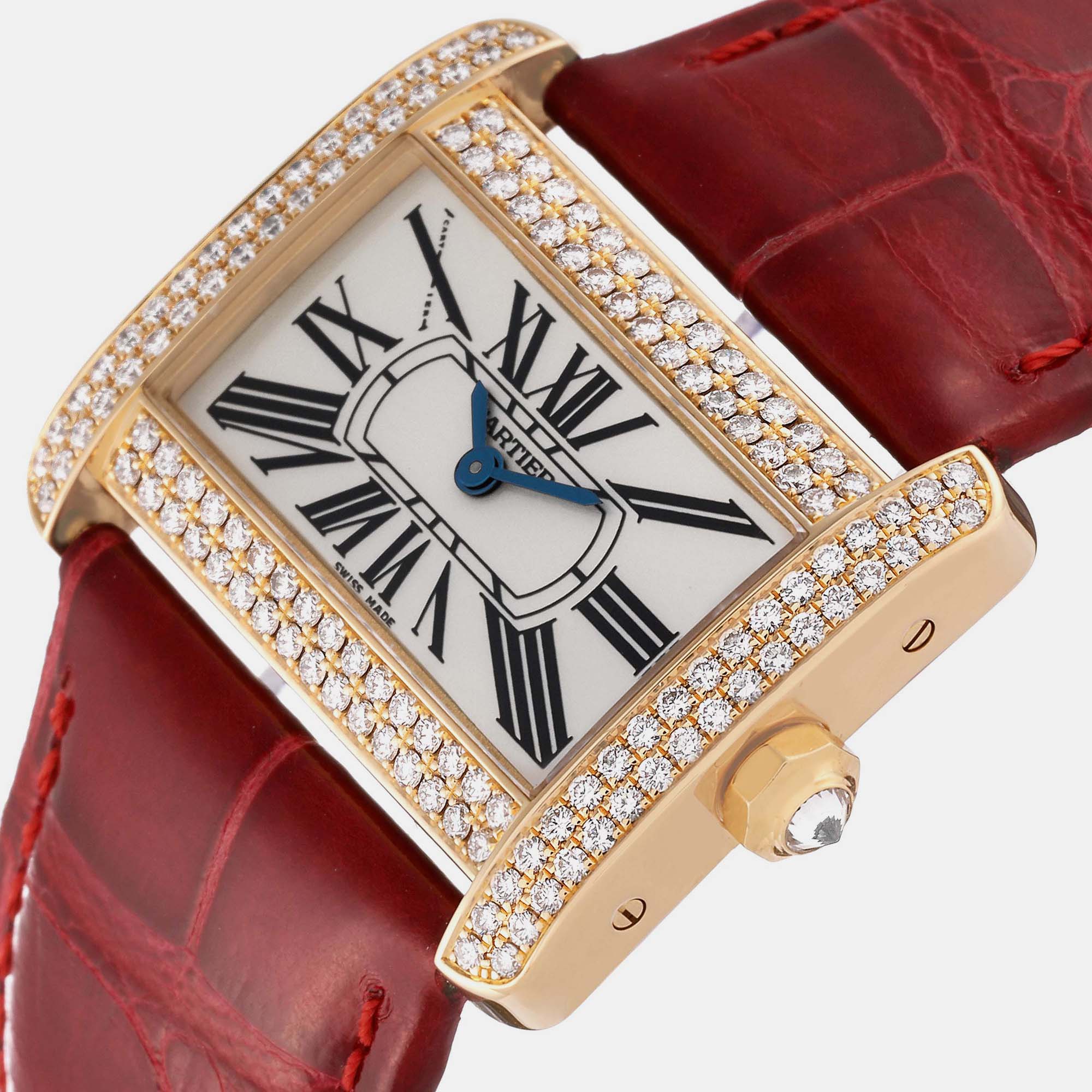 

Cartier Tank Divan Mini Yellow Gold Diamond Ladies Watch WA301071 31.5 x 25 mm, Silver
