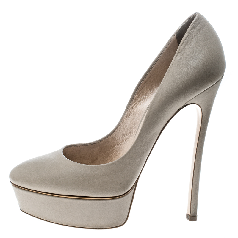 

Casadei Grey Leather Platform Pumps Size