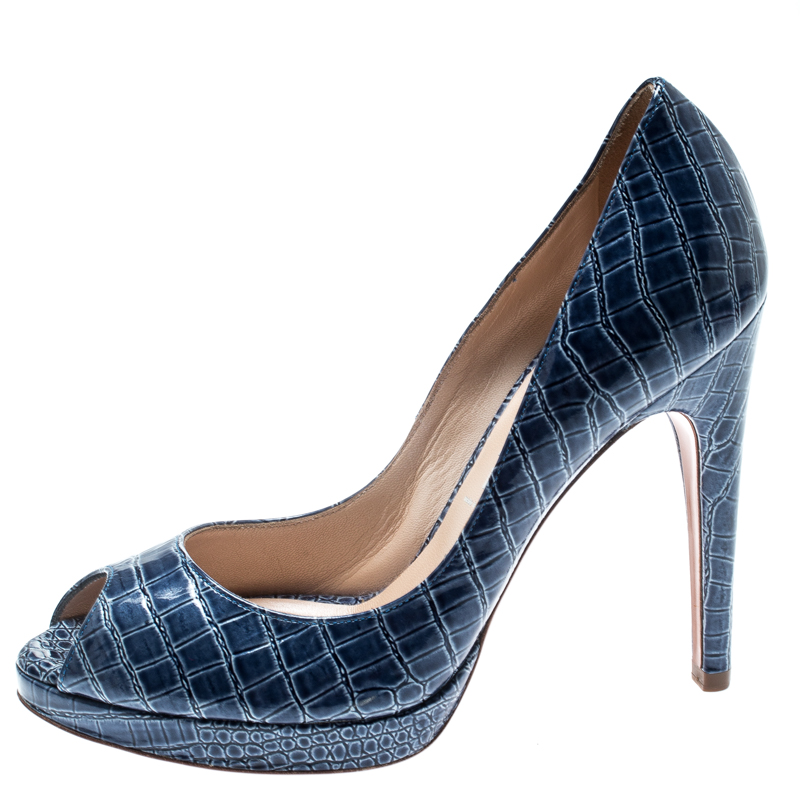 

Casadei Blue Croc Embossed Leather Peep Toe Platform Pumps Size