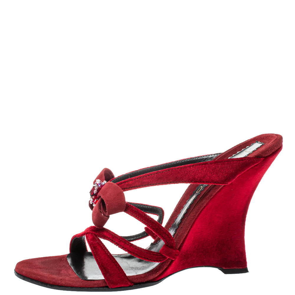 

Casadei Red Velvet And Suede Bow Embellished Wedge Strappy Sandals Size