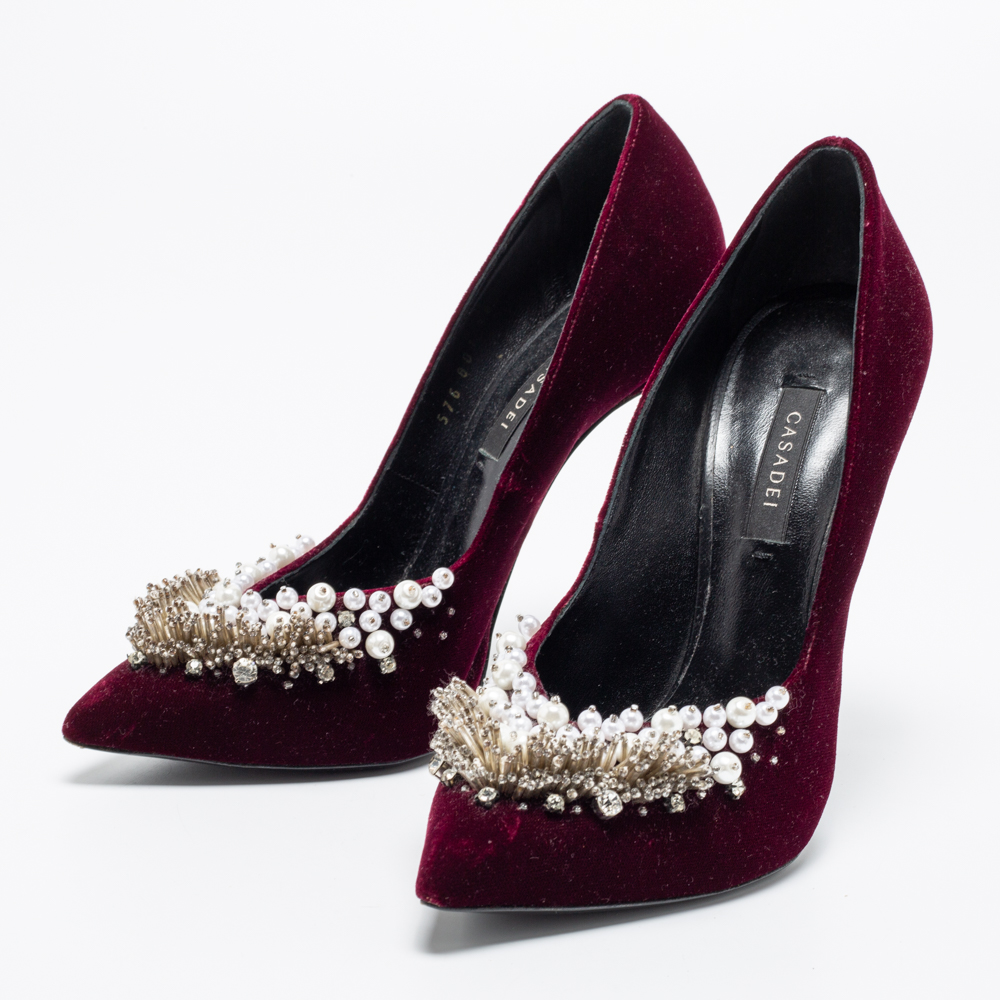 

Casadei Burgundy Velvet Crystal and Faux Pearl Embellished Pumps Size
