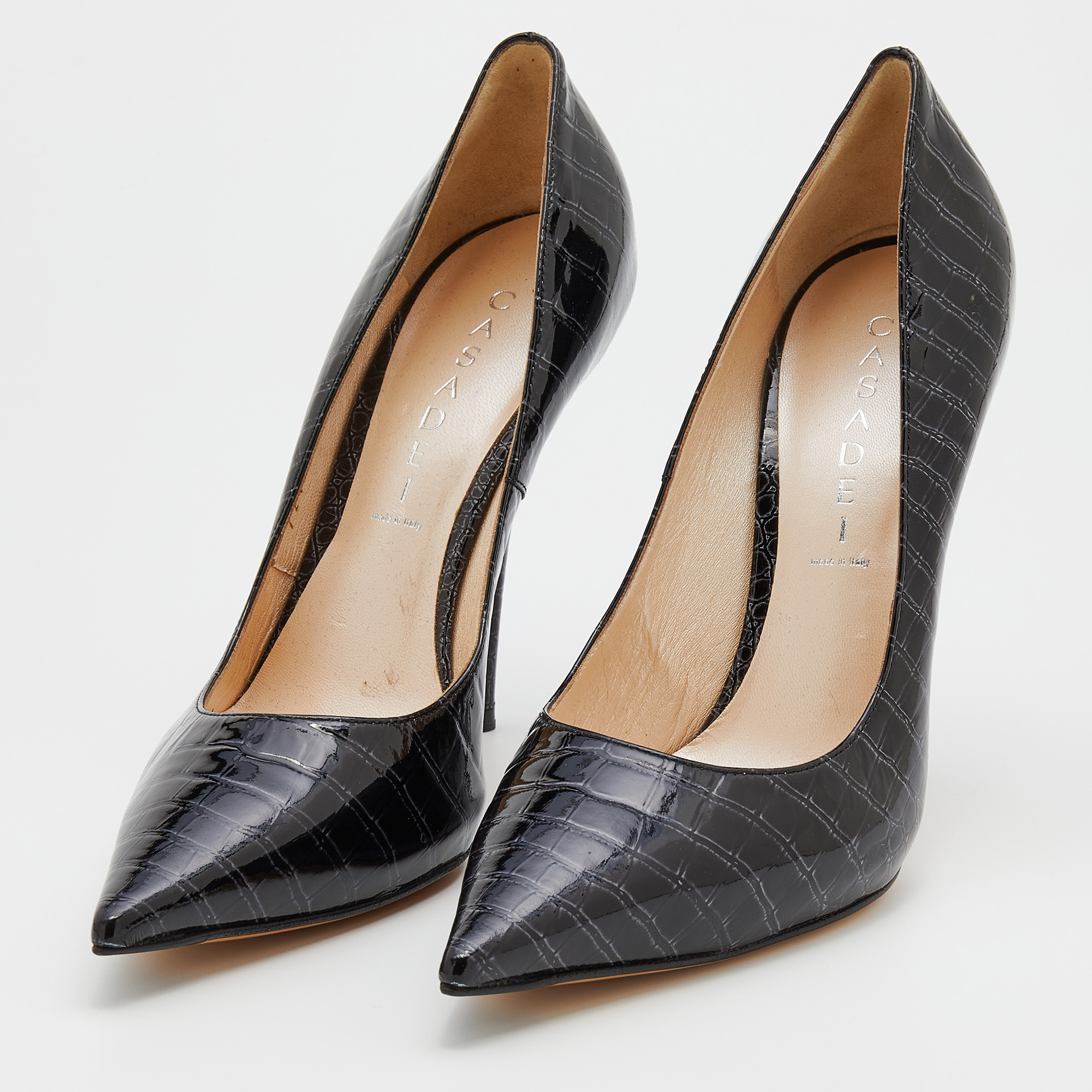 

Casadei Black Croc Embossed Patent Leather Pointed Toe Pumps Size