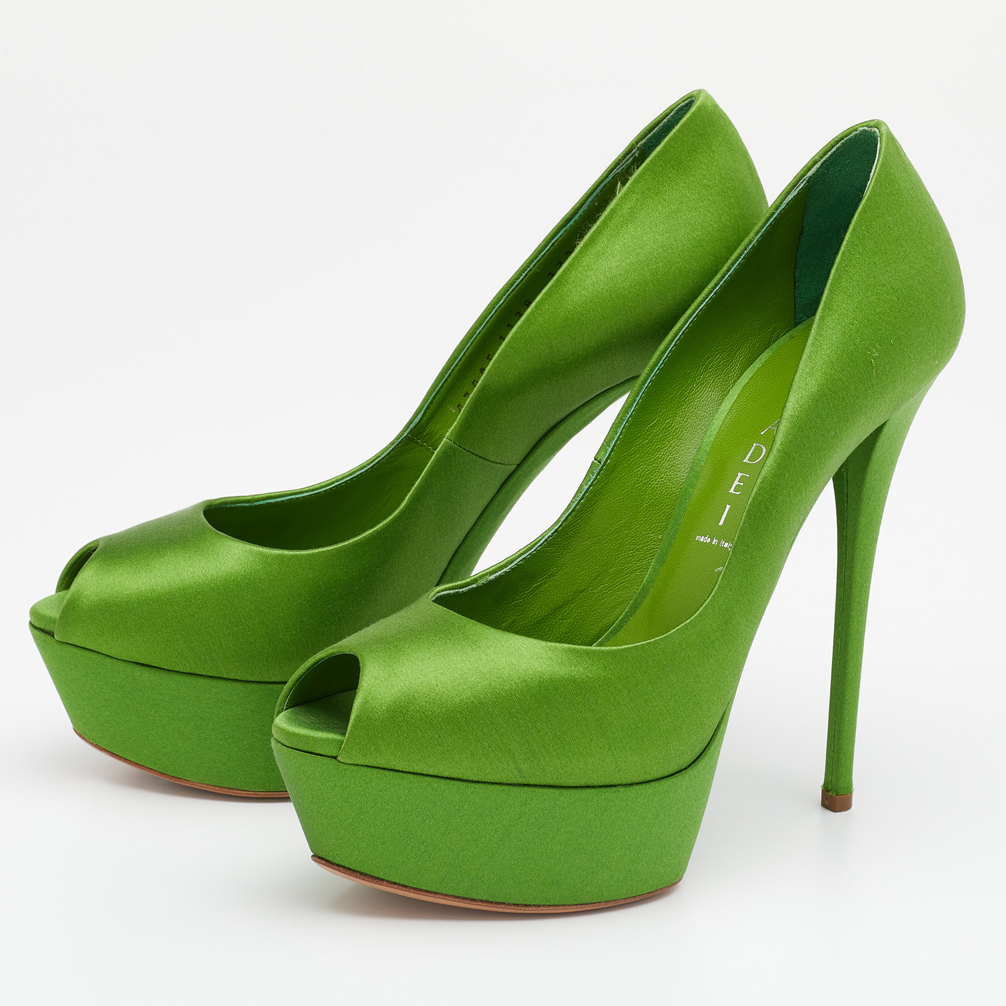 

Casadei Green Satin Peep Toe Platform Pumps Size
