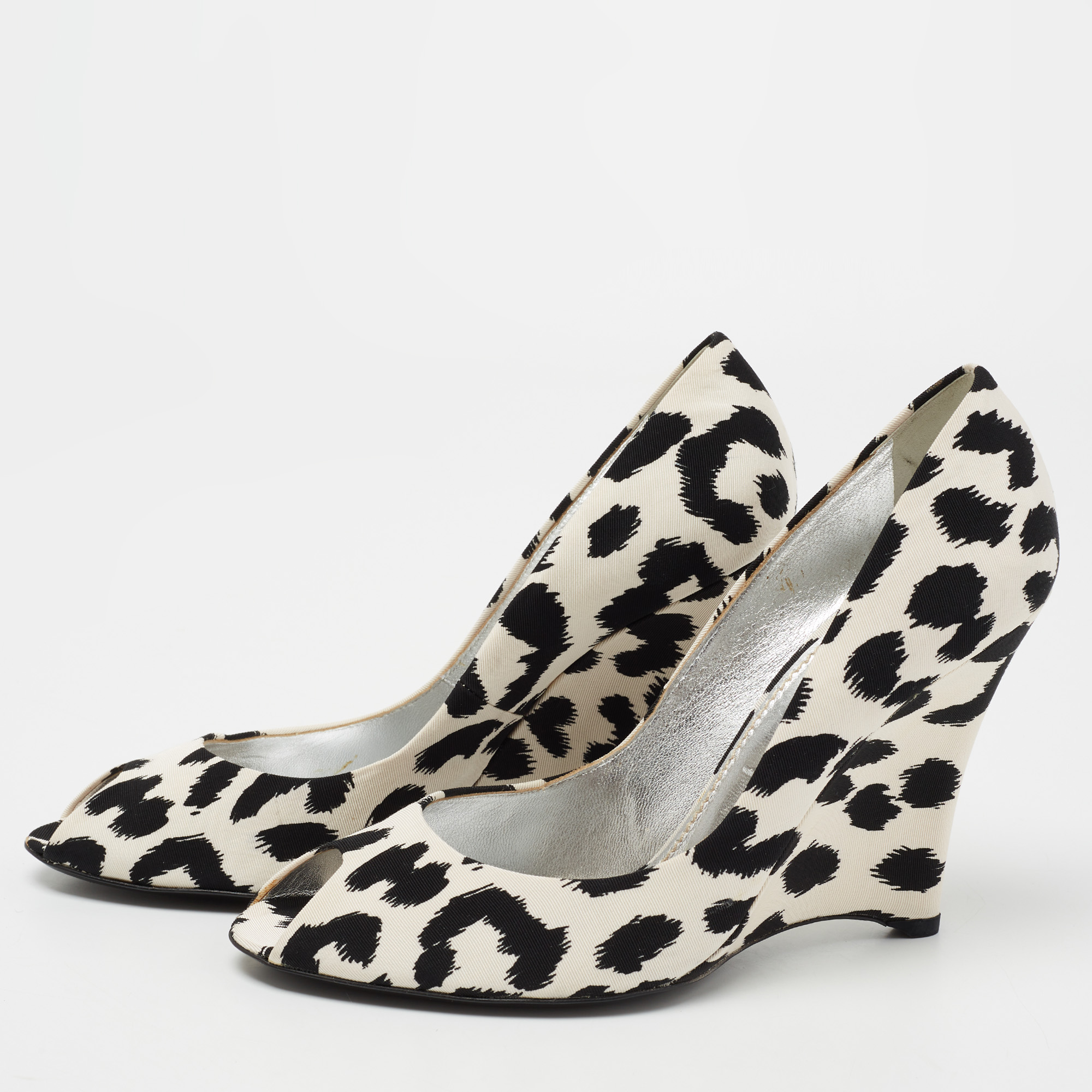 

Casadei White Leopard Print Canvas Peep Toe Wedge Pumps Size