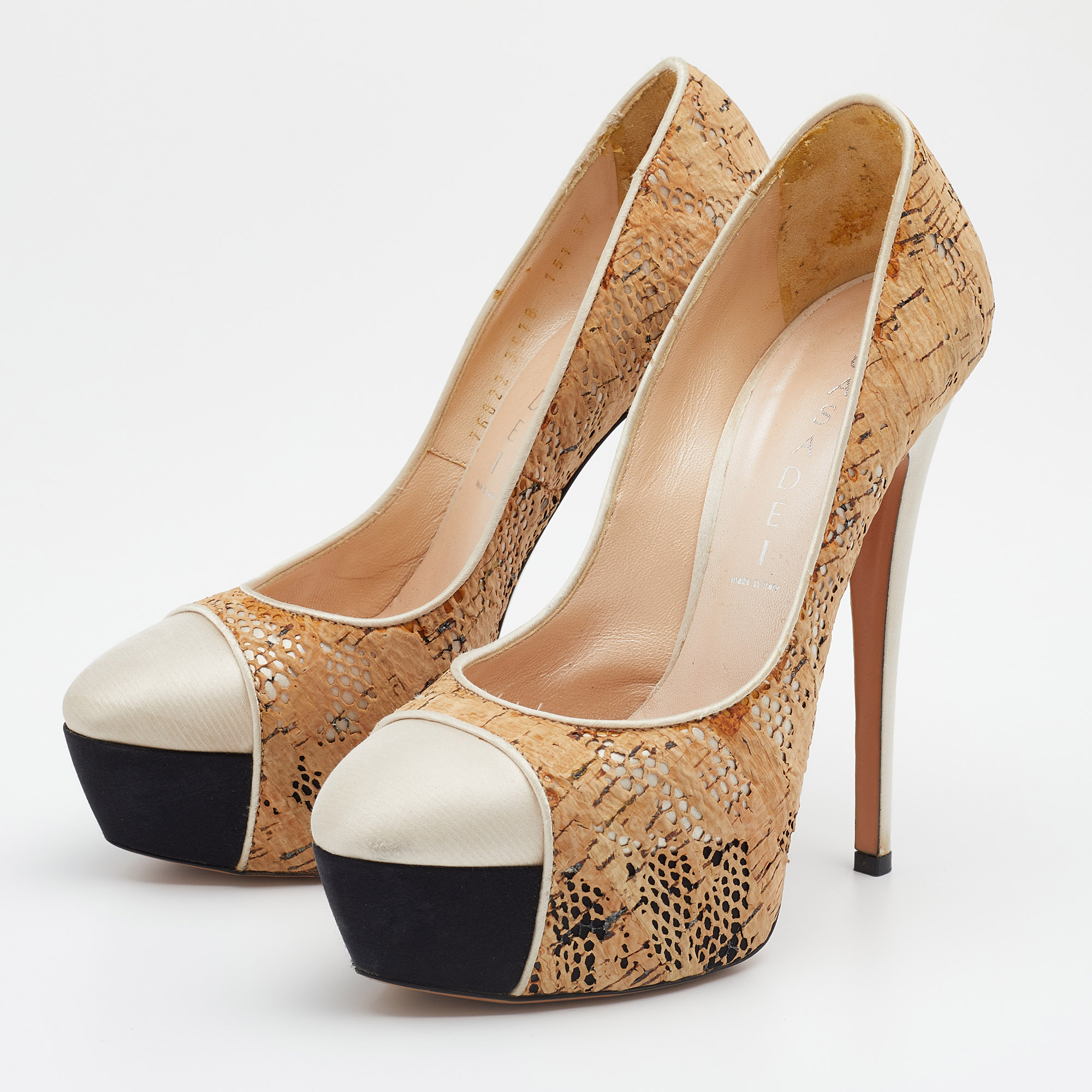 

Casadei Beige/Off-White Cork And Satin Cap Toe Platform Pumps Size