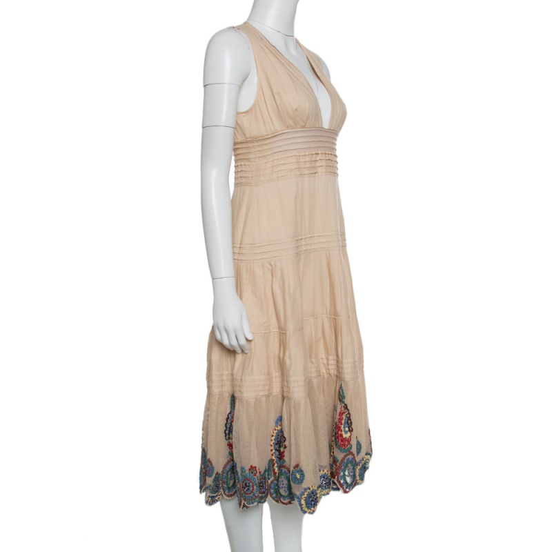 

Catherine Malandrino Beige Pintuck Detail Embroidered Hem Maxi Dress