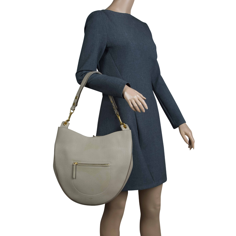 

Celine Beige Leather Medium Hobo