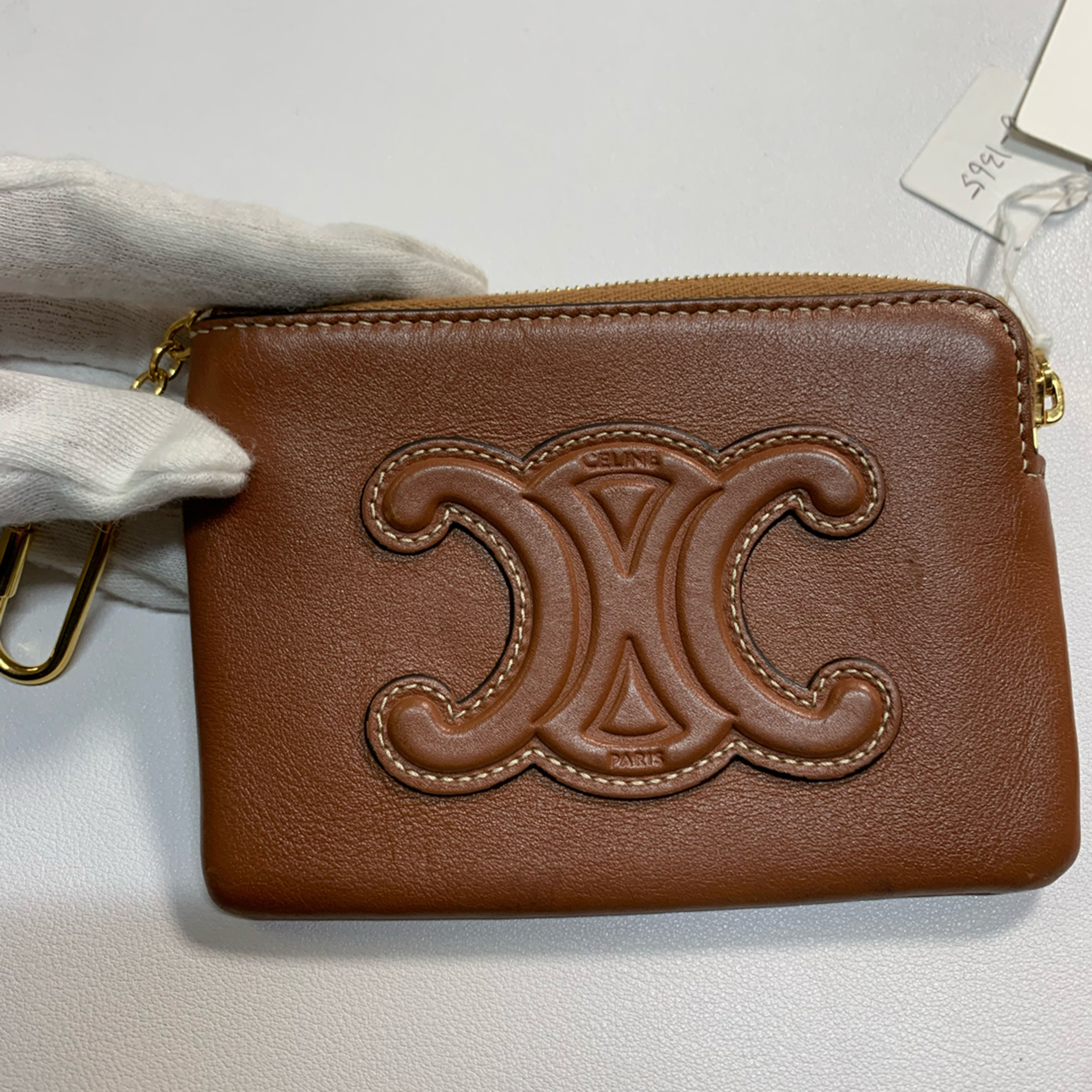 

Celine Brown Leather Pouch Wallet