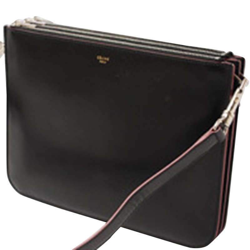

Celine Black Calfskin Leather Shoulder Bag