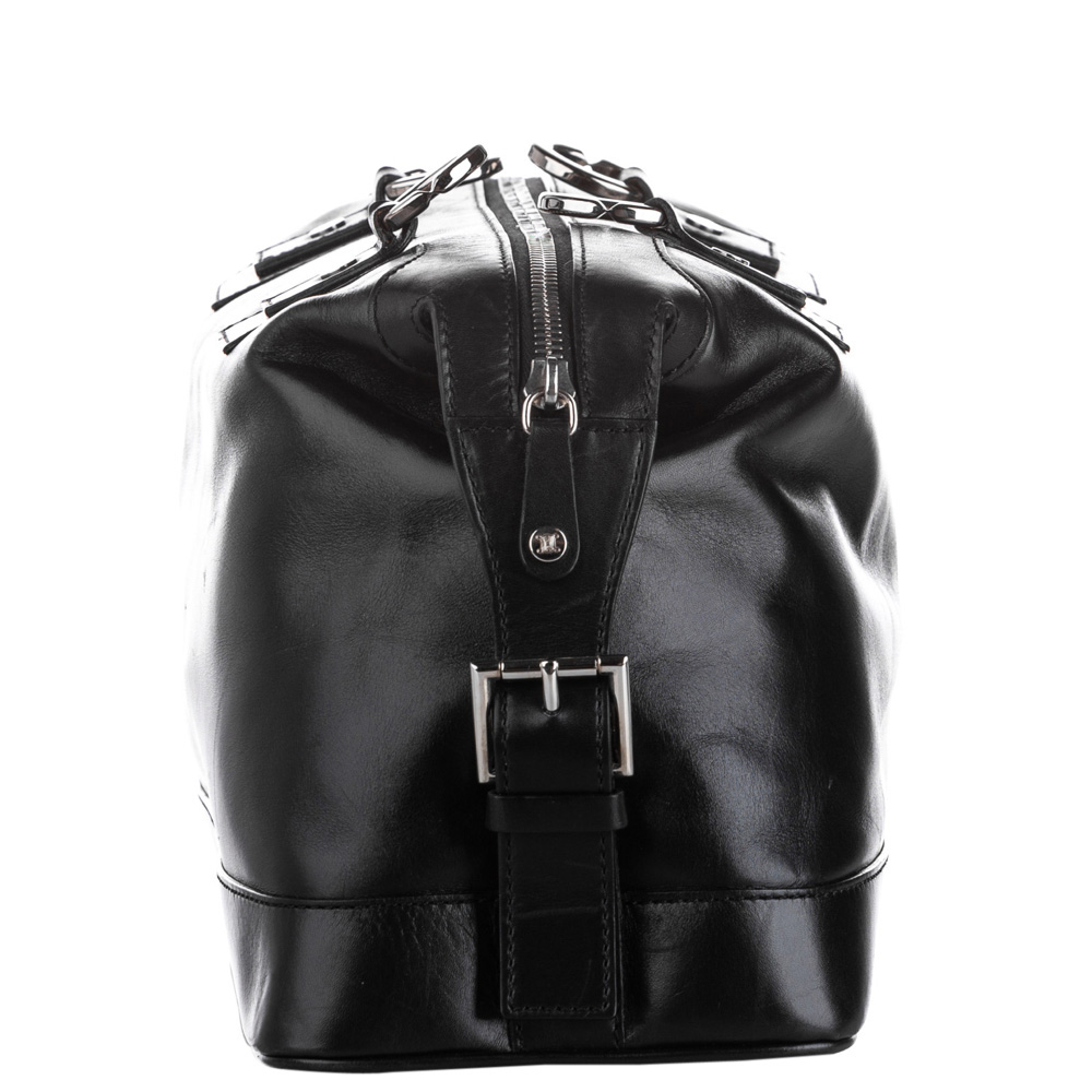 

Celine Black Leather Shoulder Bag