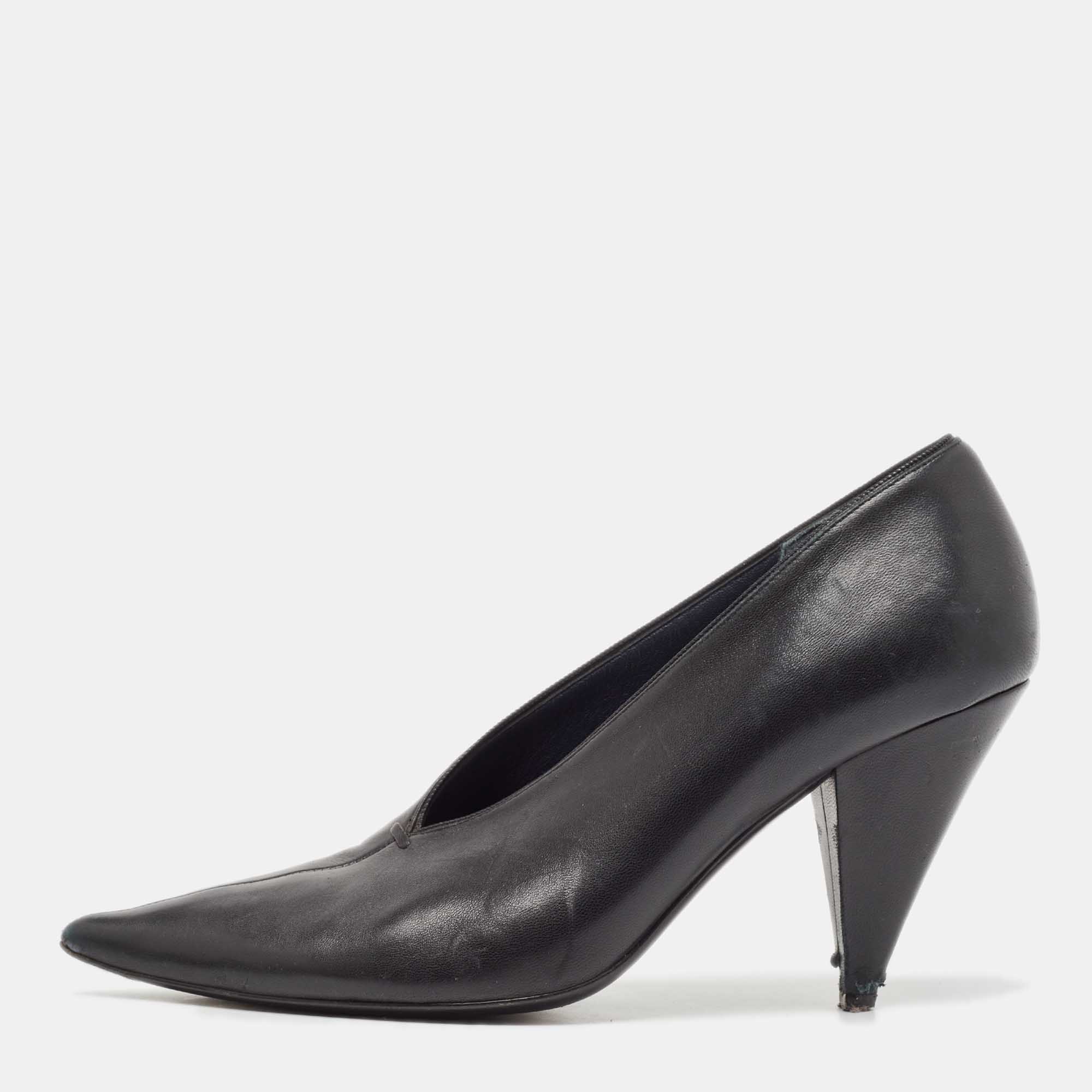 

Celine Black Leather V Cut Pointed Toe Pumps Size