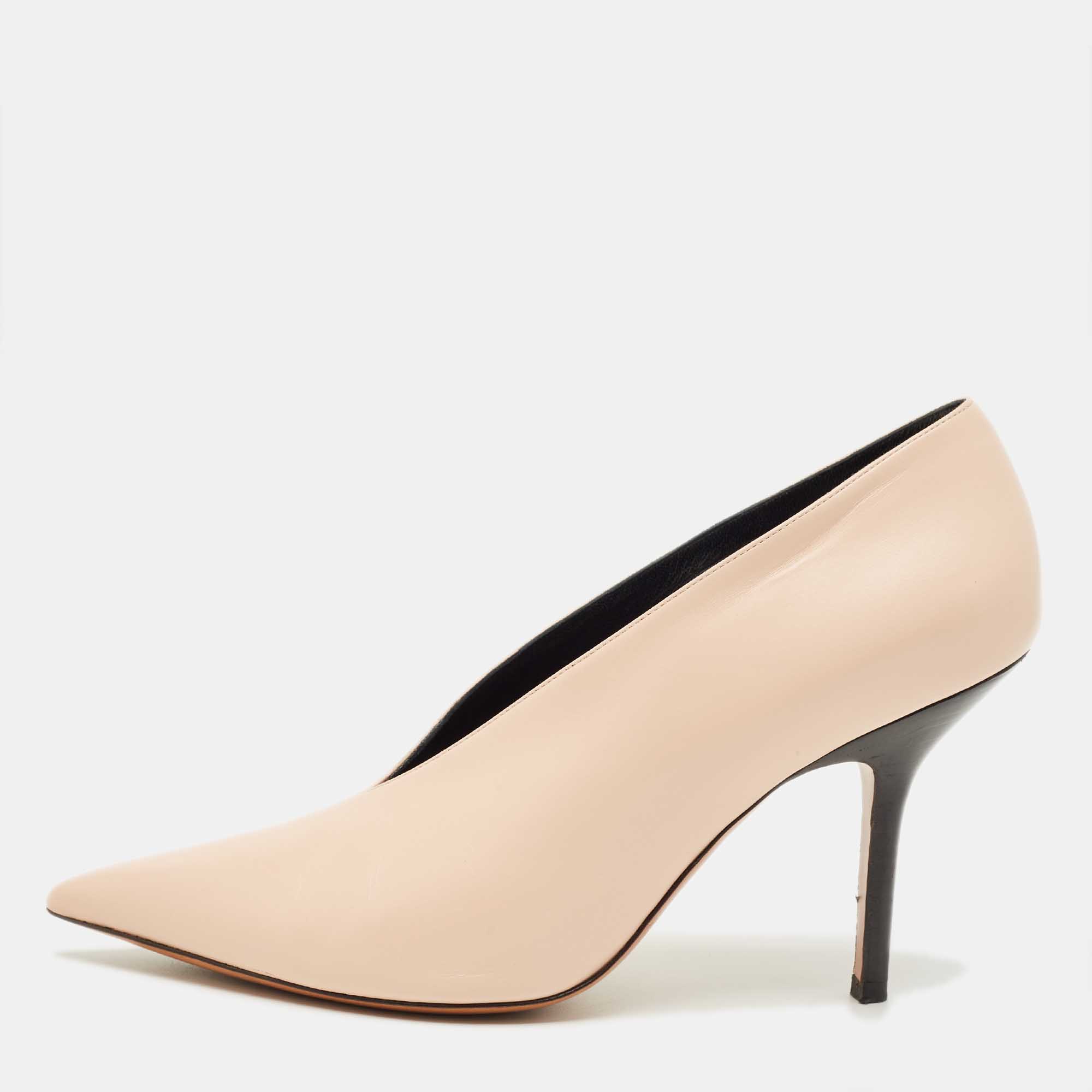 Pre-owned Celine Beige Leather V Neck Pointed Toe Pumps Size 38 In Sand