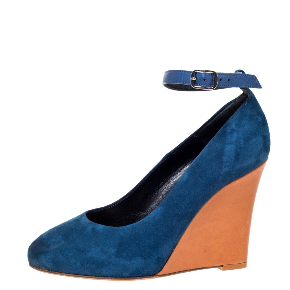 wedge blue color