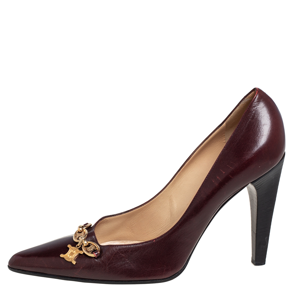 

Celine Dark Brown Leather Charm Pumps Size