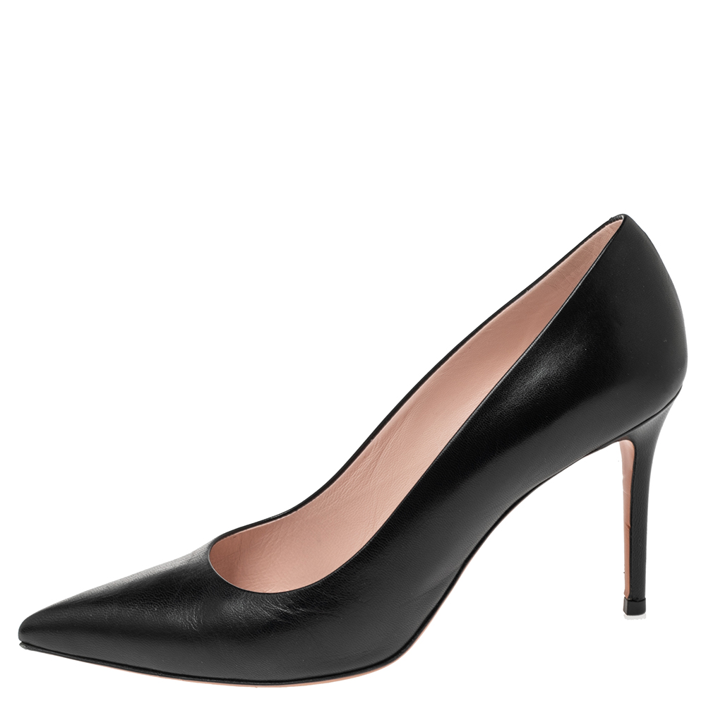 

Celine Black Leather Pointed Toe Pumps Size