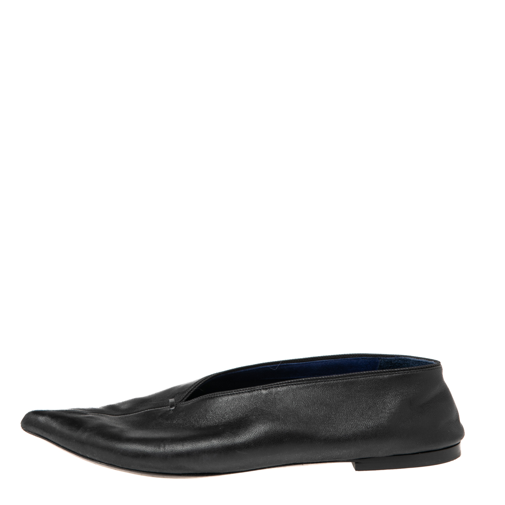 

Celine Black Leather V Neck Pointed Toe Flats Size