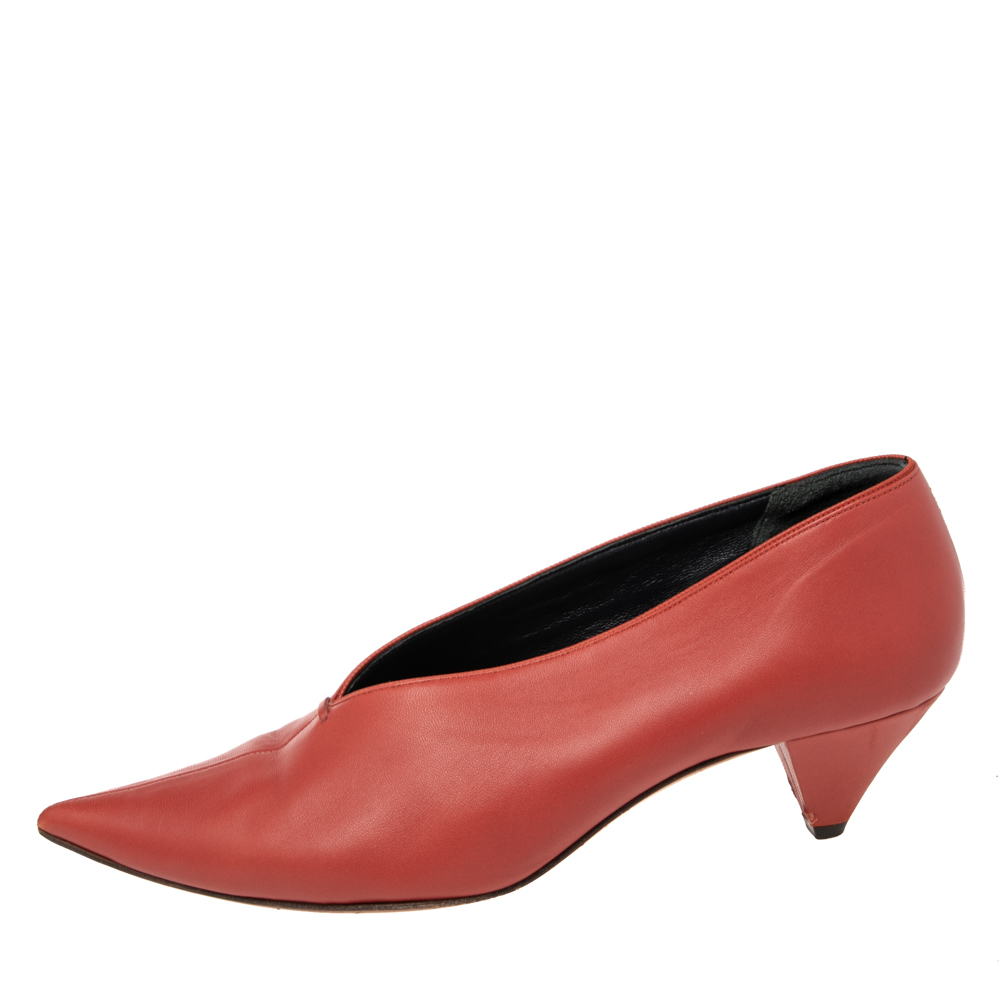

Celine Burnt Orange Leather V Neck Pumps Size