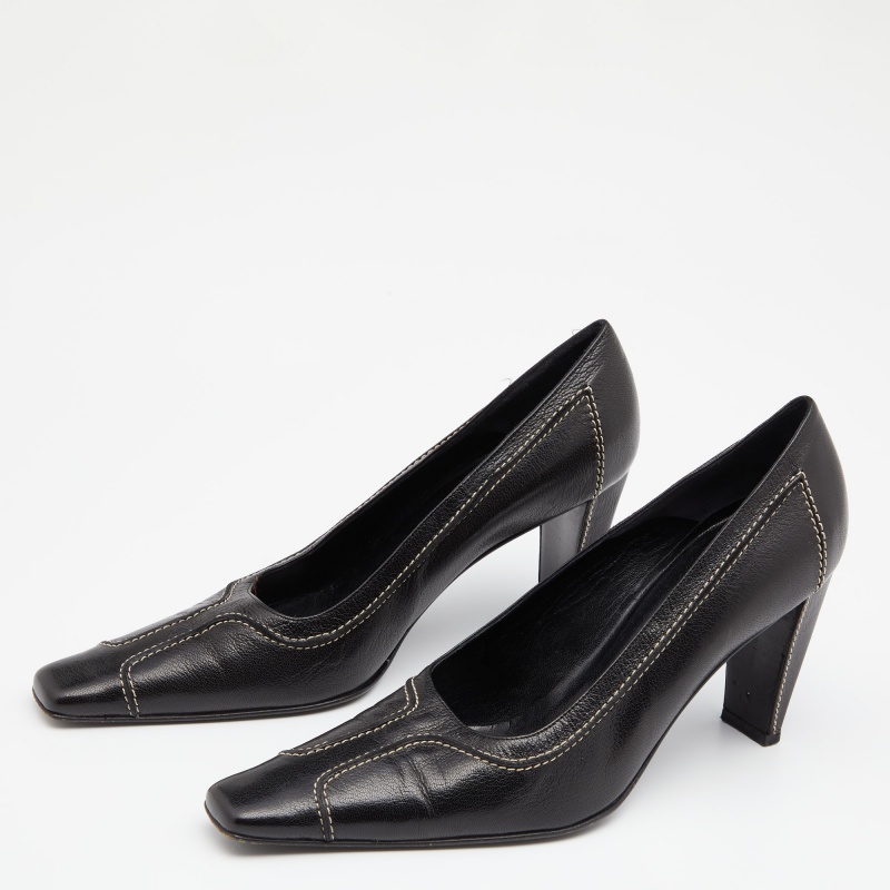 

Celine Vintage Black Leather Pointed Toe Pumps Size