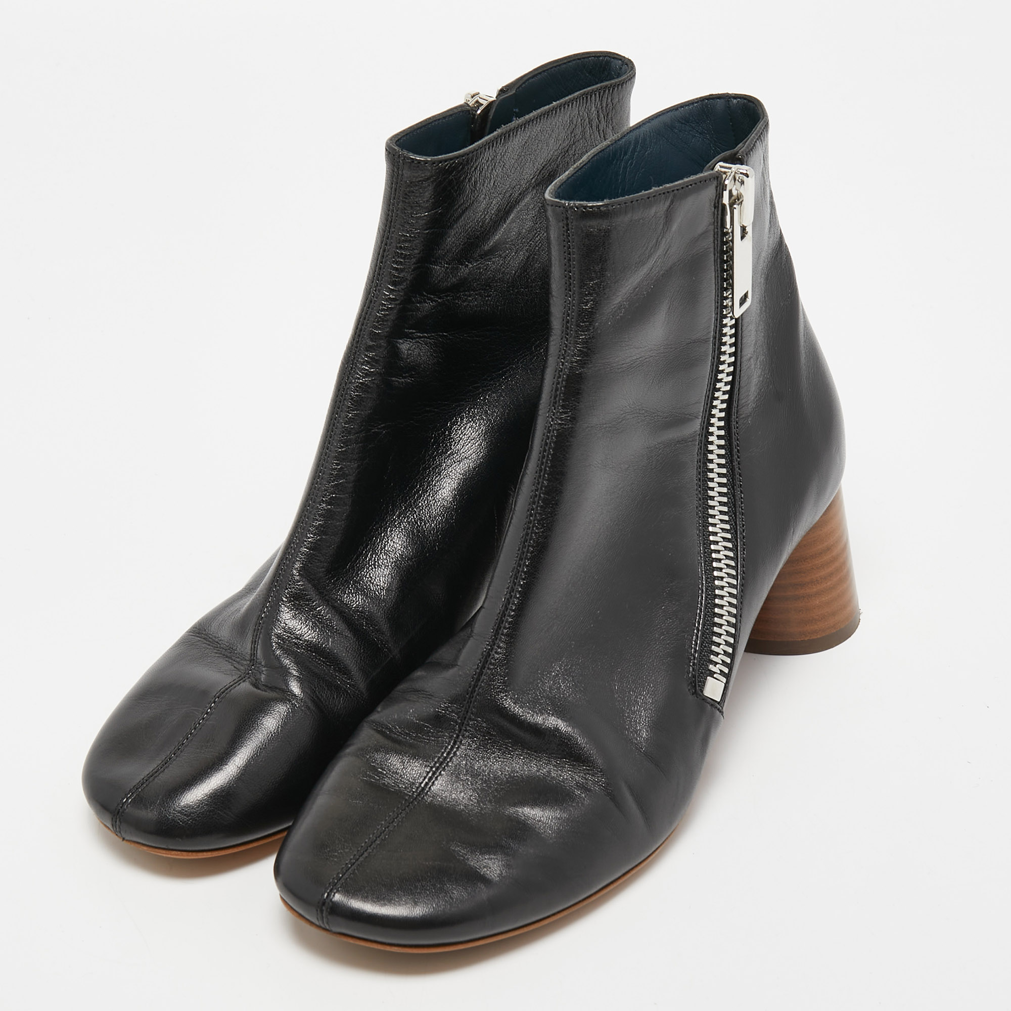 

Celine Black Leather Block Heel Ankle Boots Size