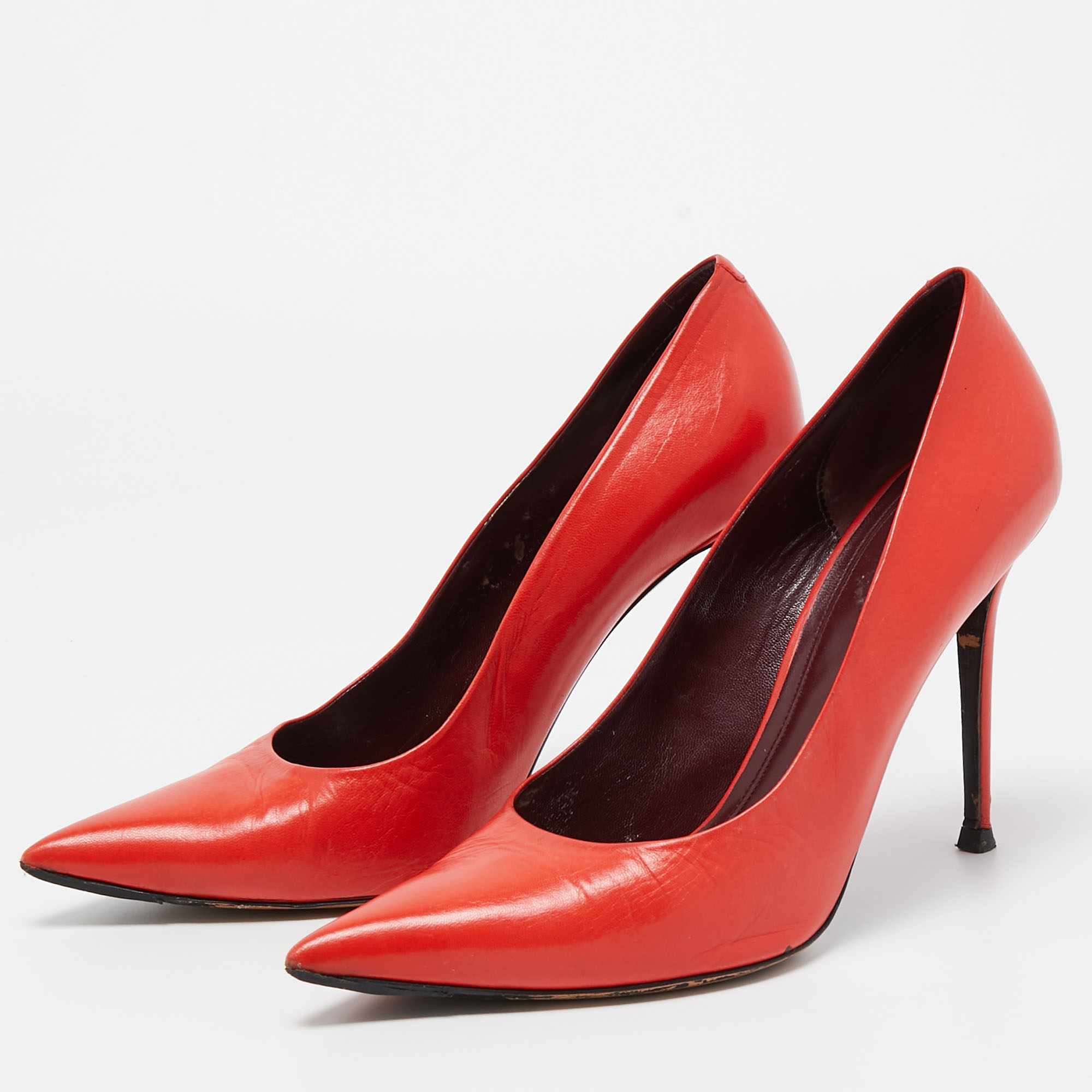 Orange hotsell womens pumps