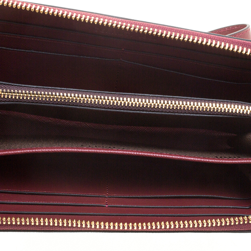 

Cerruti 1881 Red Leather Cerrutic Zip Around Wristlet Wallet