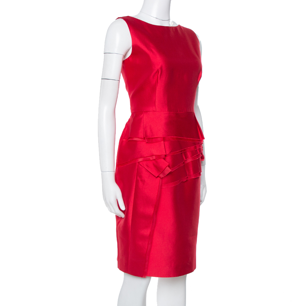 

CH Carolina Herrera Red Silk Tiered Ruffled Sheath Dress