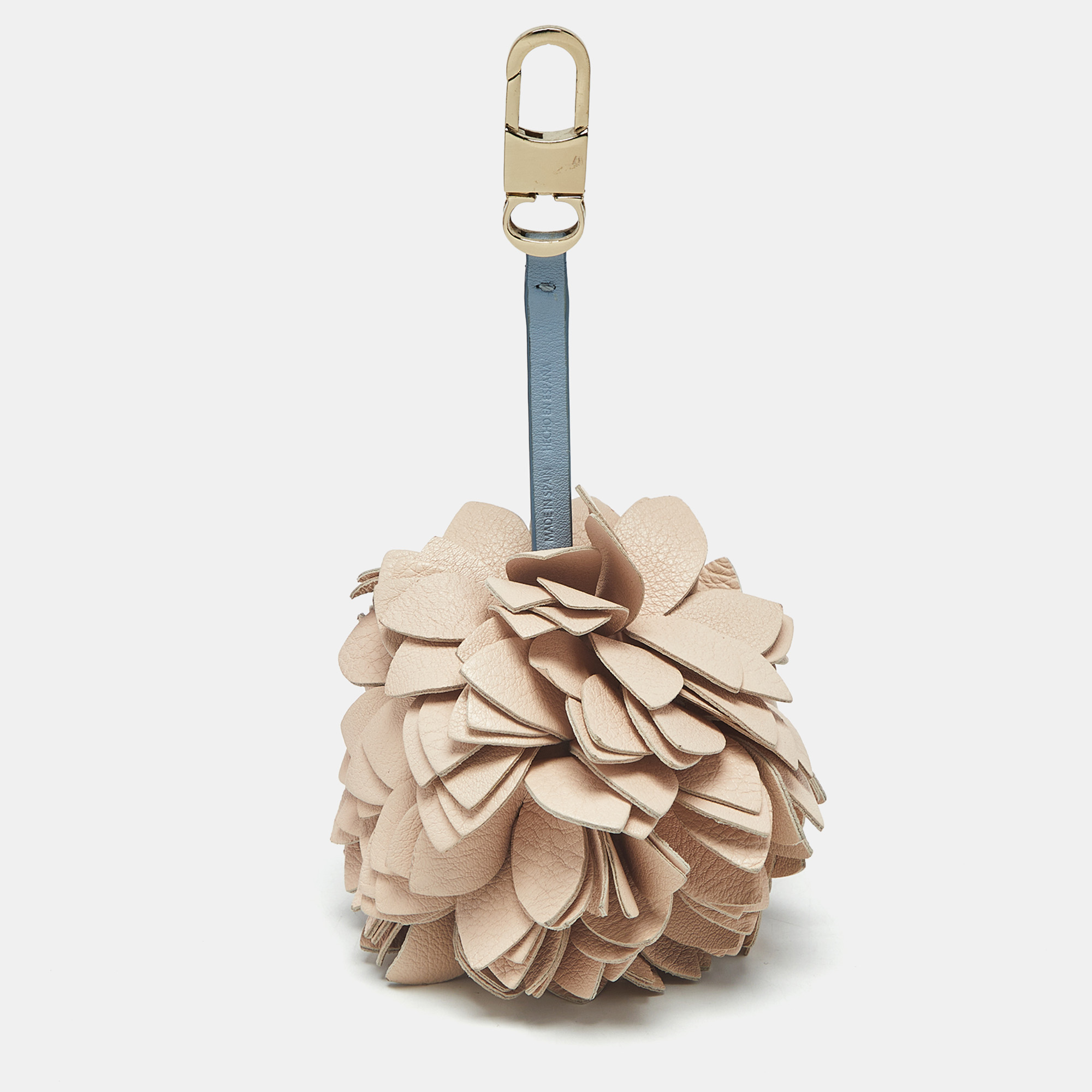 

CH Carolina Herrera Flower Applique Bag Charm Beige/Blue Leather
