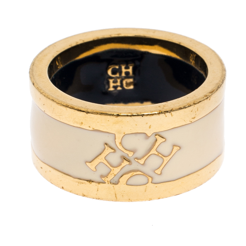 Pre-owned Ch Carolina Herrera Cream Enamel Gold Tone Band Ring Size 52