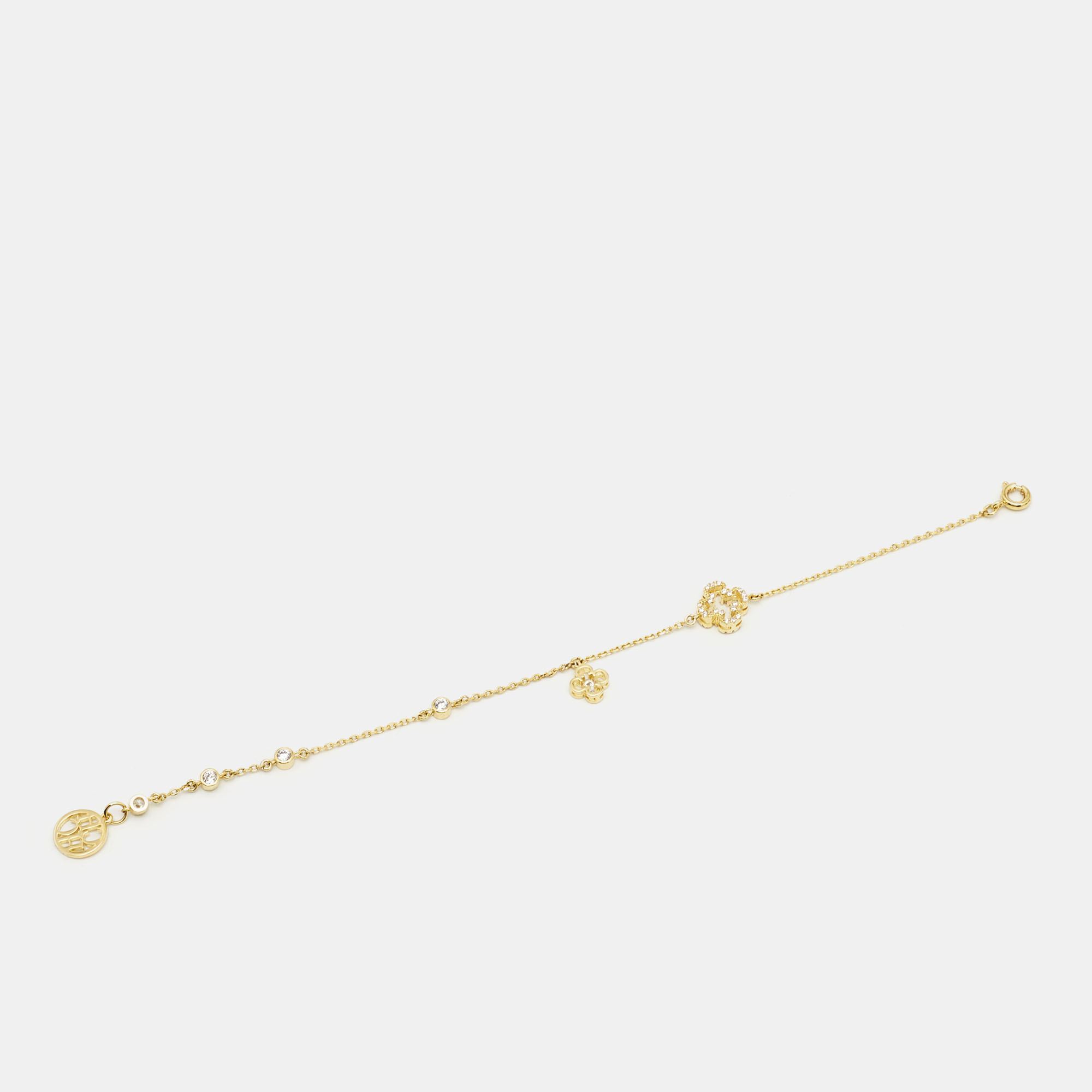 

CH Carolina Herrera Gold Tone Petite Rosetta Insignia Bracelet & Earrings Set