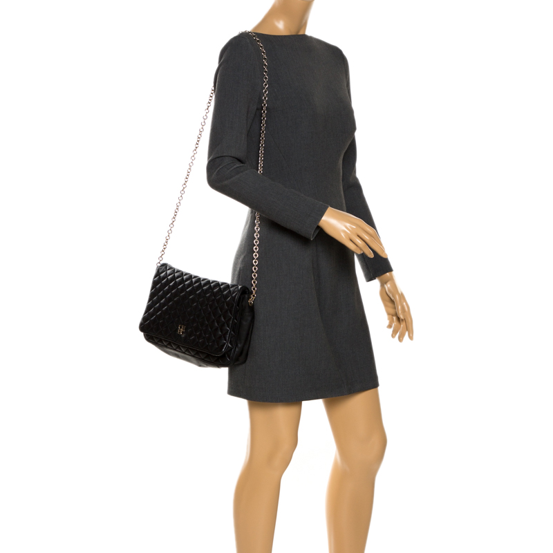 

Carolina Herrera Black Quilted Leather Flap Chain Shoulder Bag