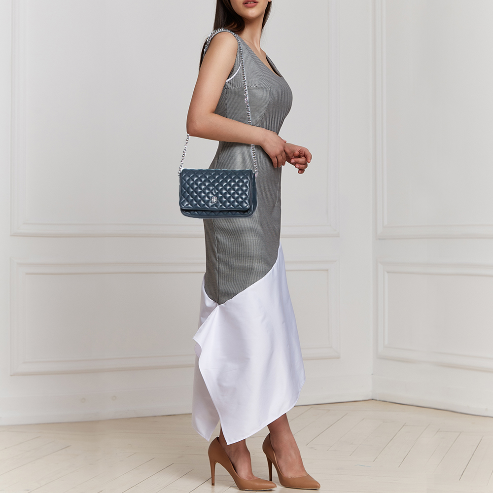 

CH Carolina Herrera Blue Quilted Leather Flap Crossbody Bag