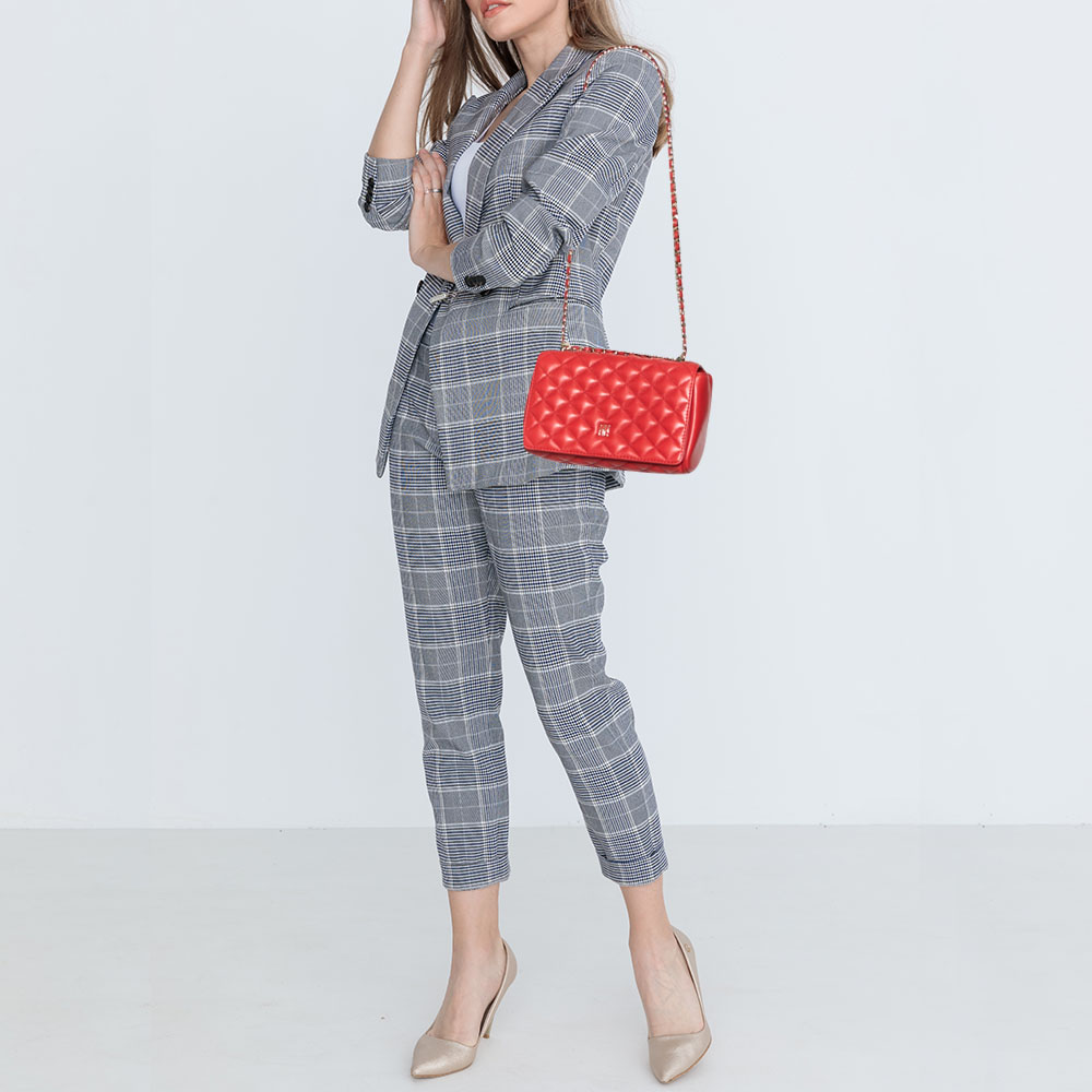 

CH Carolina Herrera Red Quilted Leather Flap Chain Shoulder Bag