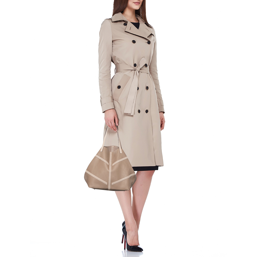 

CH Carolina Herrera Taupe Leather Tote, Brown