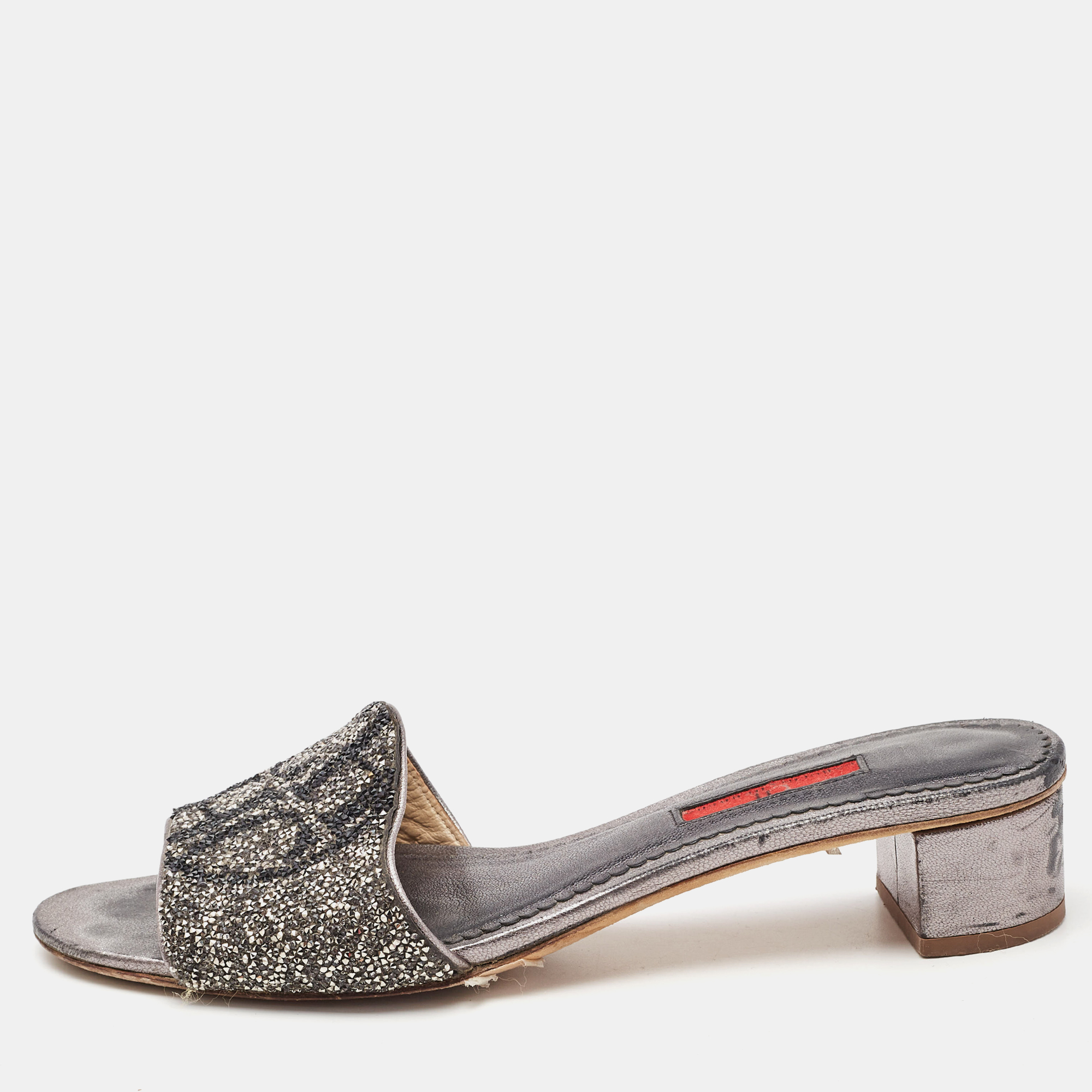 

CH Carolina Herrera Grey Leather Crystal Embellished Logo Slide Sandals Size