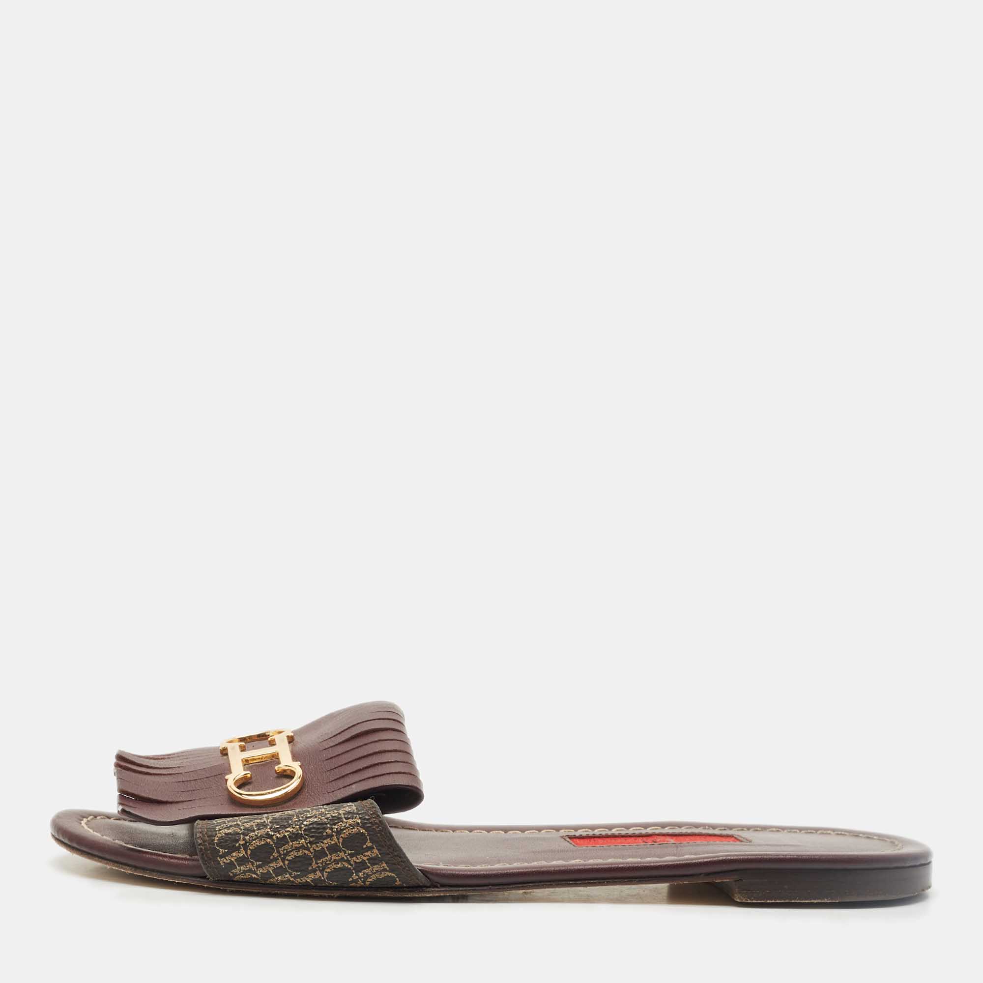 Pre-owned Ch Carolina Herrera Brown Signature Canvas And Leather Lock Flat Slides Size 37