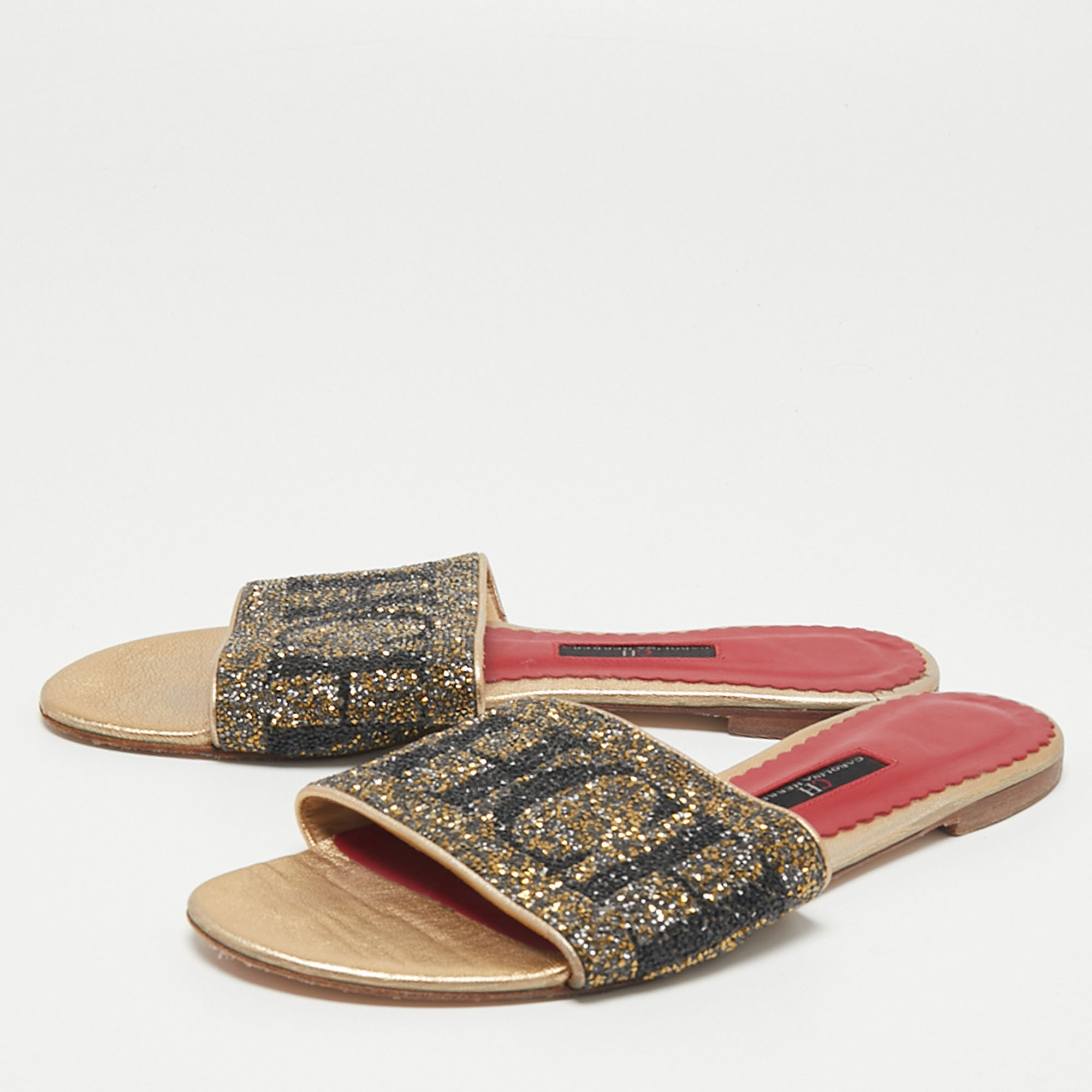 

CH Carolina Herrera Metallic Gold Leather Crystal Embellished Flat Slide Sandals Size