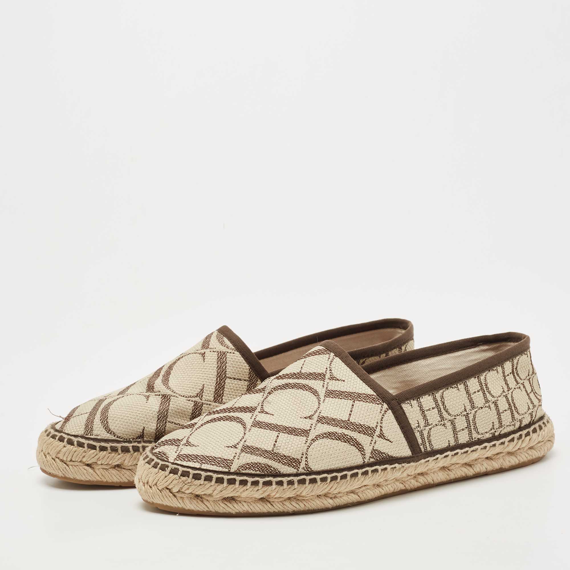 

CH Carolina Herrera Brown/Beige Canvas Espadrille Flats Size