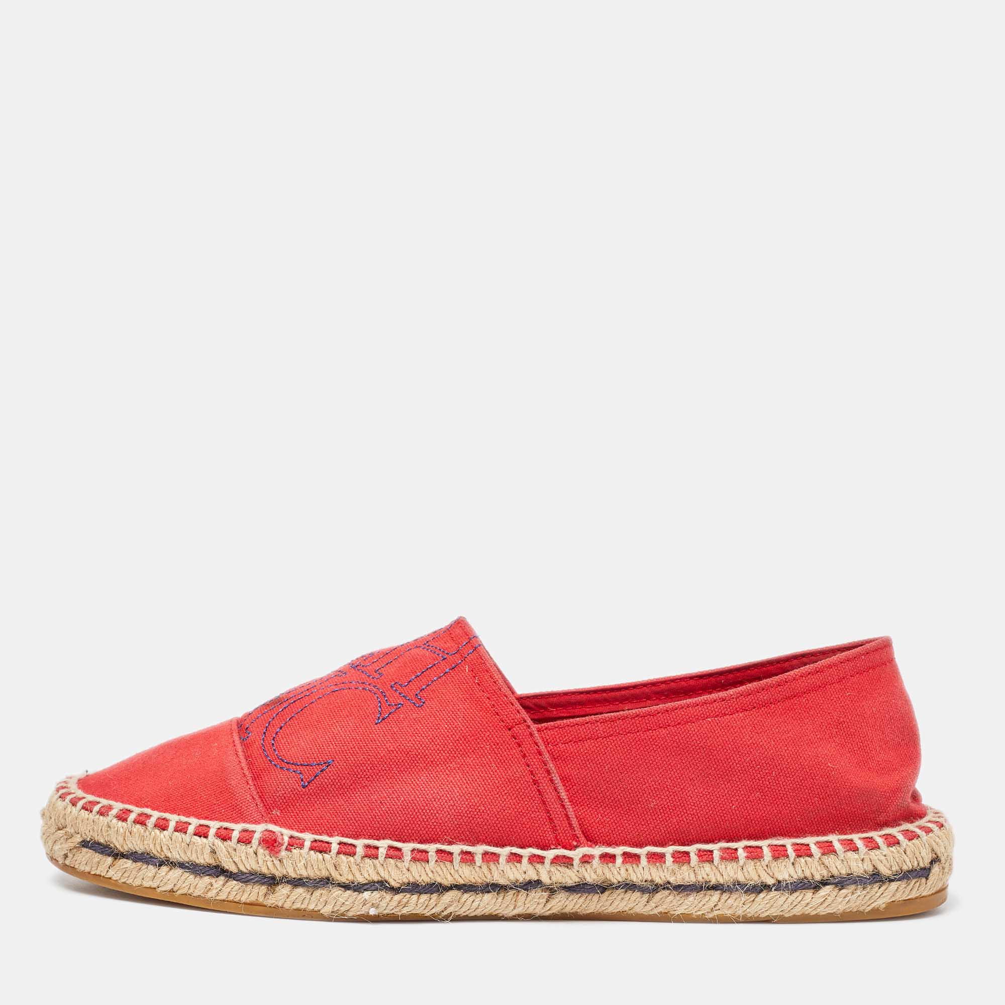 

CH Carolina Herrera Red Canvas Espadrille Flats Size