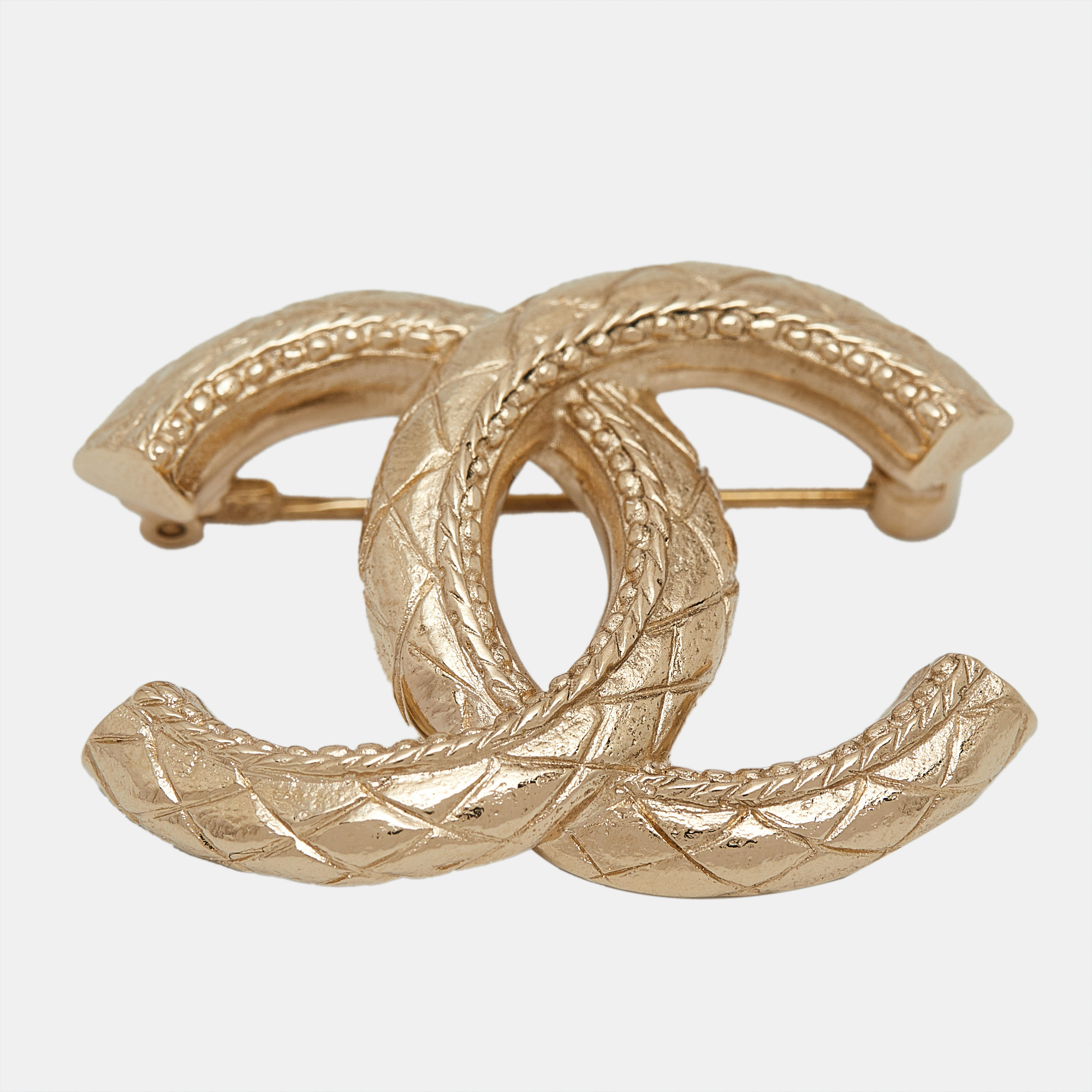 

Chanel CC Gold Tone Metal Brooch