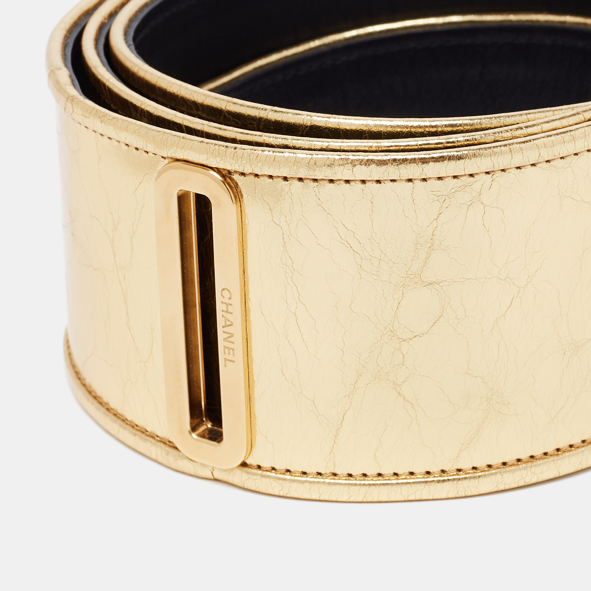 

Chanel Gold Crinkled Leather Waist Belt