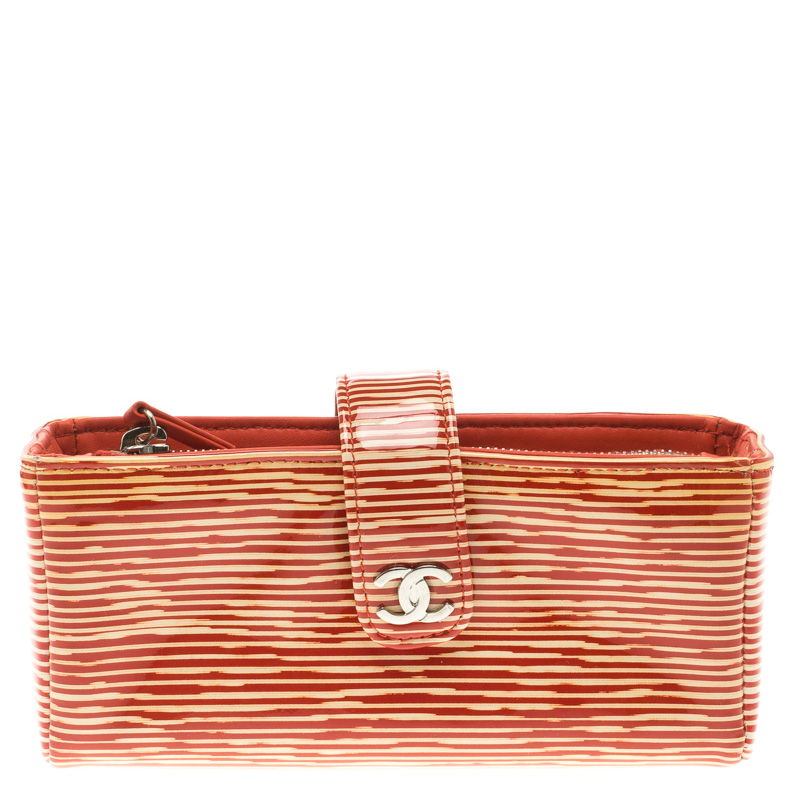 Chanel Red/White Striped Patent Leather Smart Clutch 