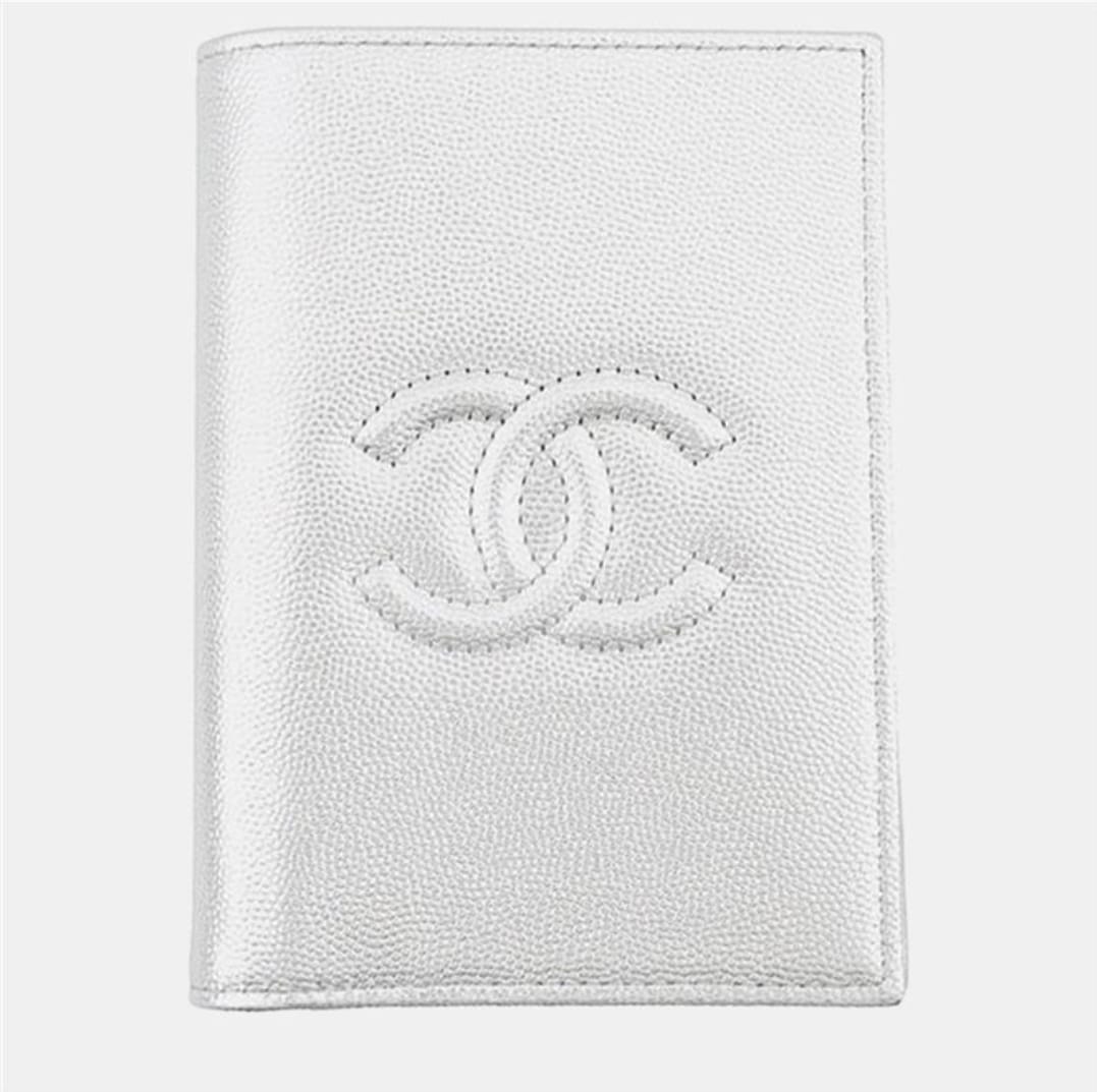 

Chanel Cc Logo Passport Case Compact Wallet Silver Caviar Leather