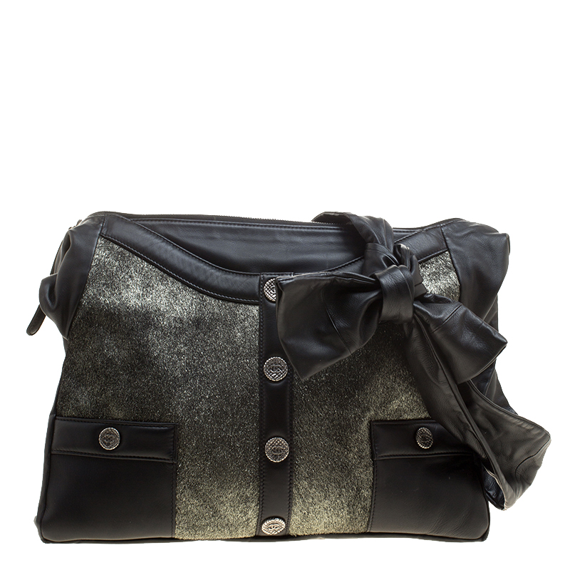 مملوكة مسبقًا حقيبة شانيل غيرل شعر عجل وجلد ذهبية/ سوداء