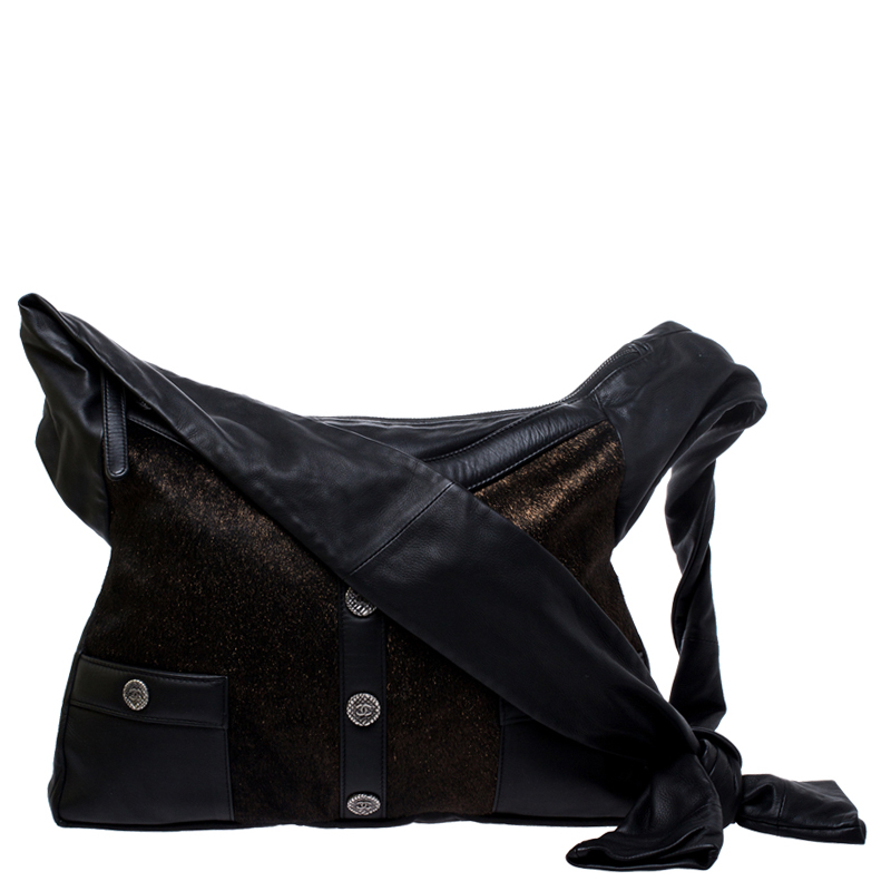 Pre Owned حقيبة شانيل غيرل شعر عجل وجلد ذهبية/ سوداء