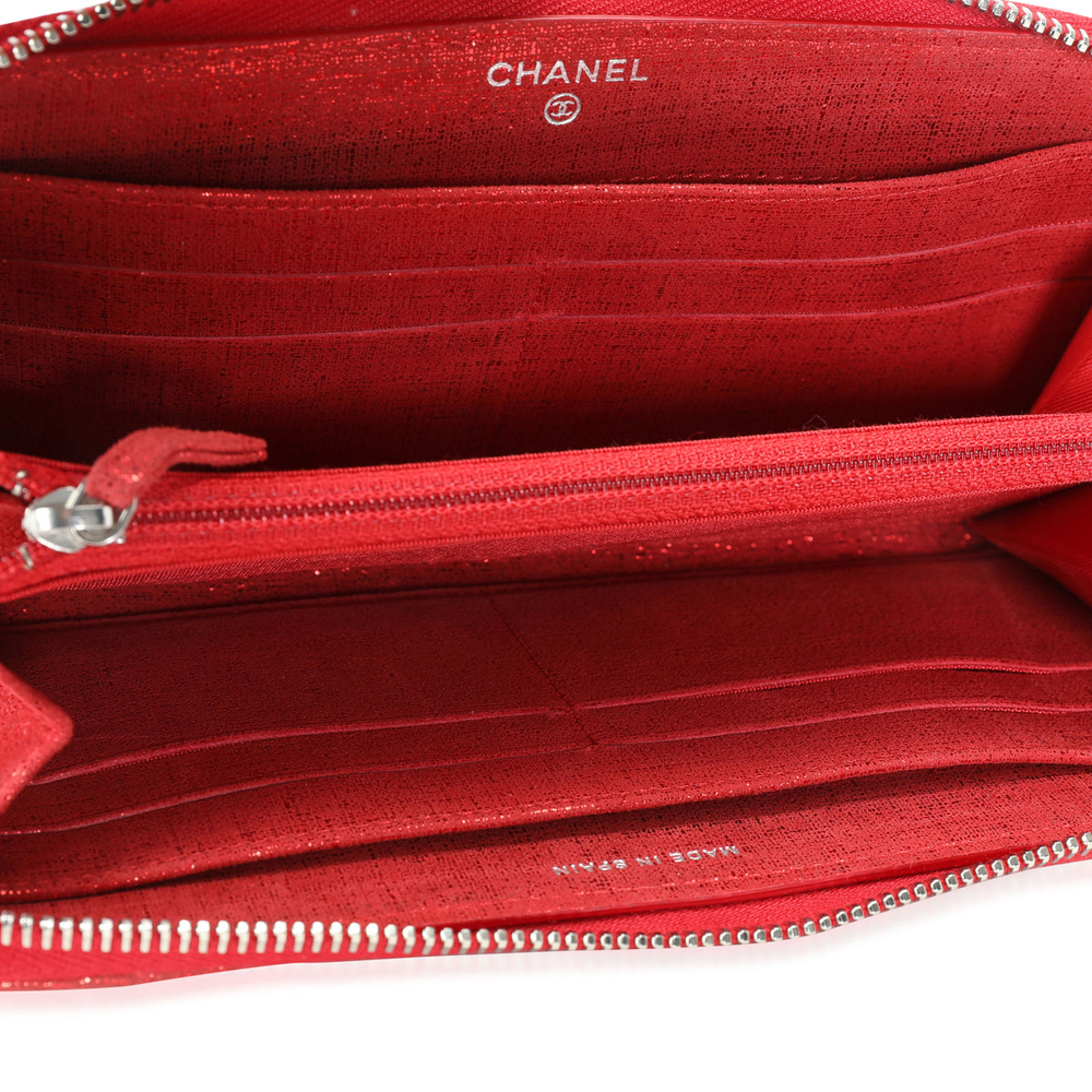 

Chanel Red Leather Quilted L-Gusset Zip-Around Wallet