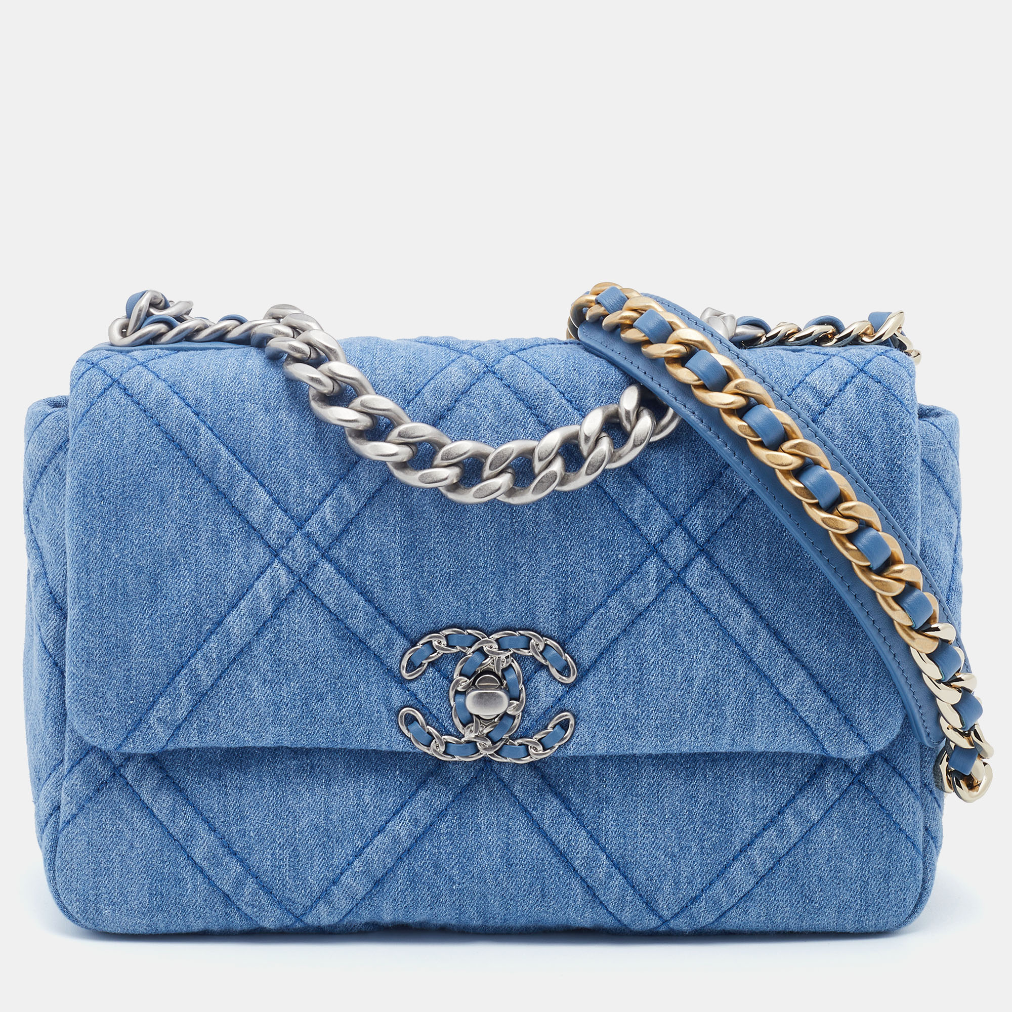 Pre Owned Chanel Blue Quilted Denim Medium 19 Flap Bag