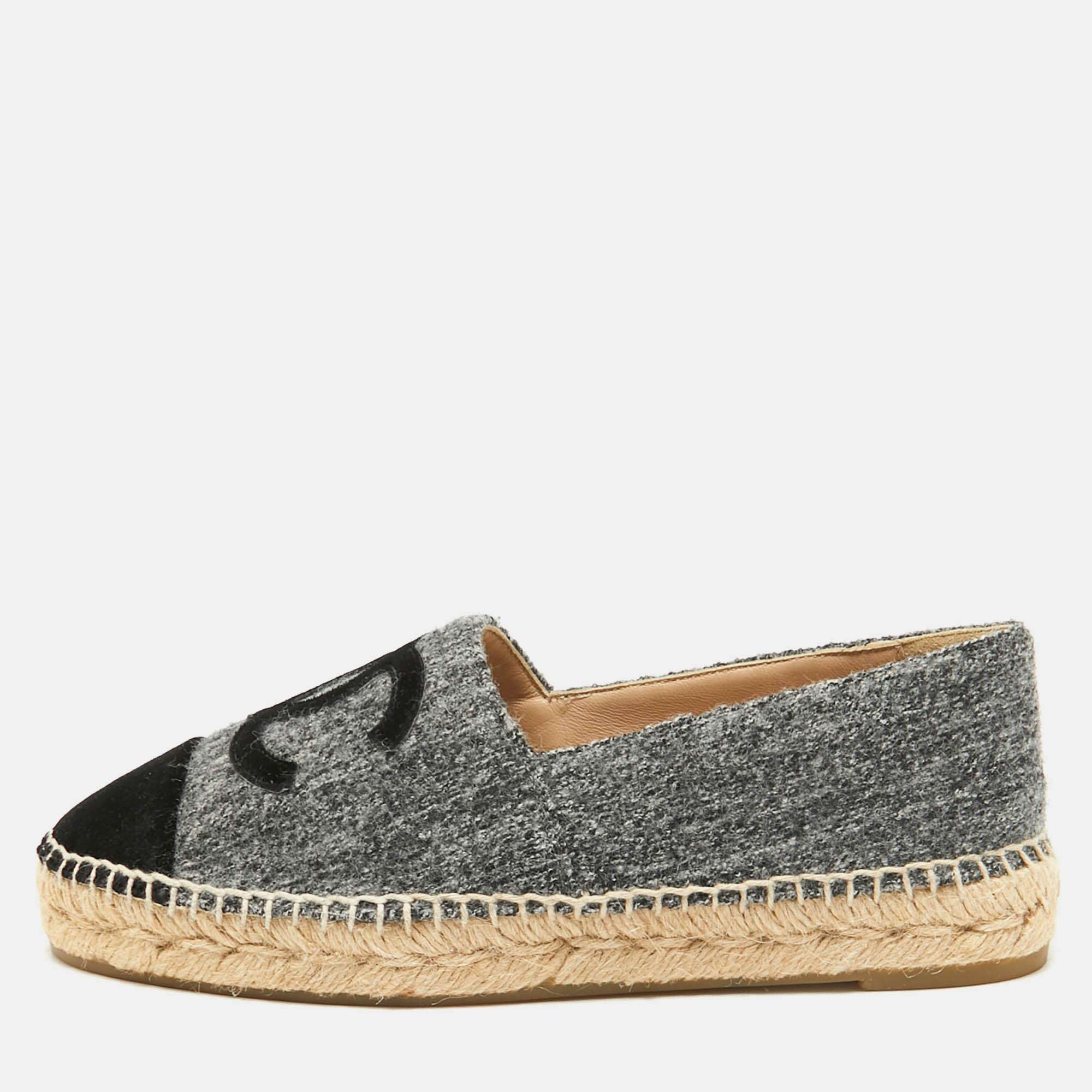 

Chanel Grey/Black Wool and Velvet CC Espadrille Flats Size